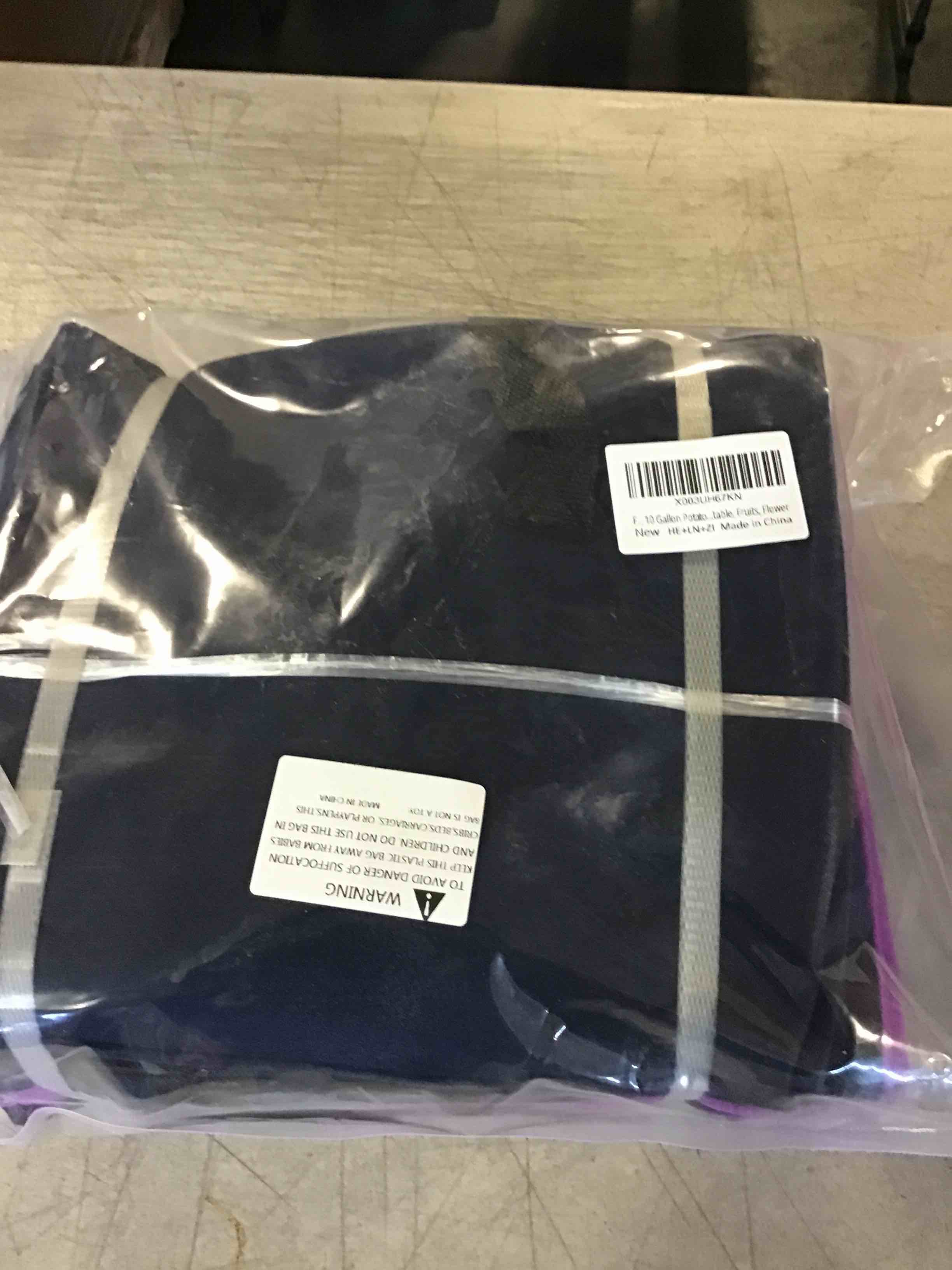 https://s3.amazonaws.com/lotting-images-prod/bidfta/PPE0576319_1732648911734.jpeg