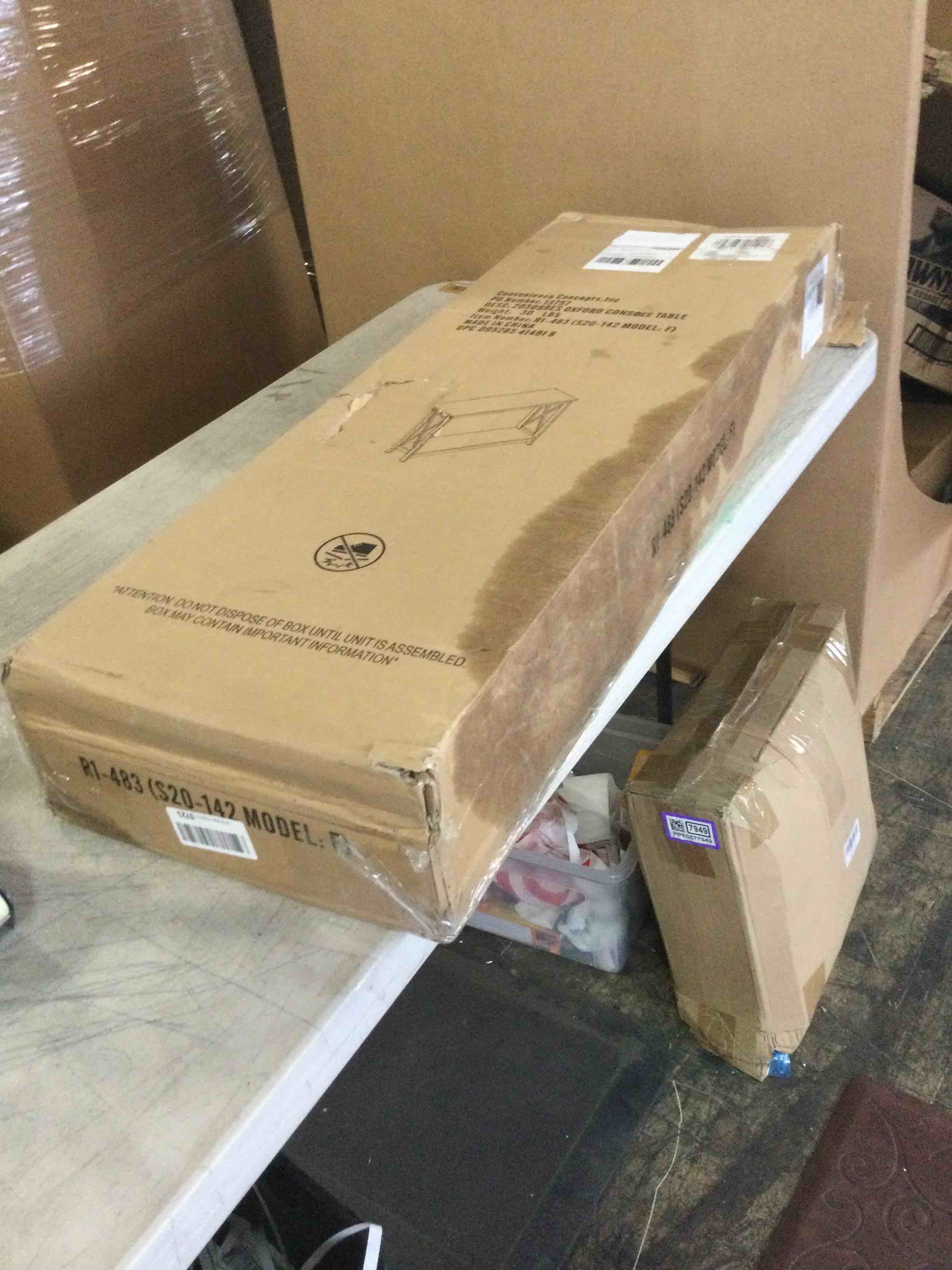 https://s3.amazonaws.com/lotting-images-prod/bidfta/PPE0577926_1731684056901.jpeg