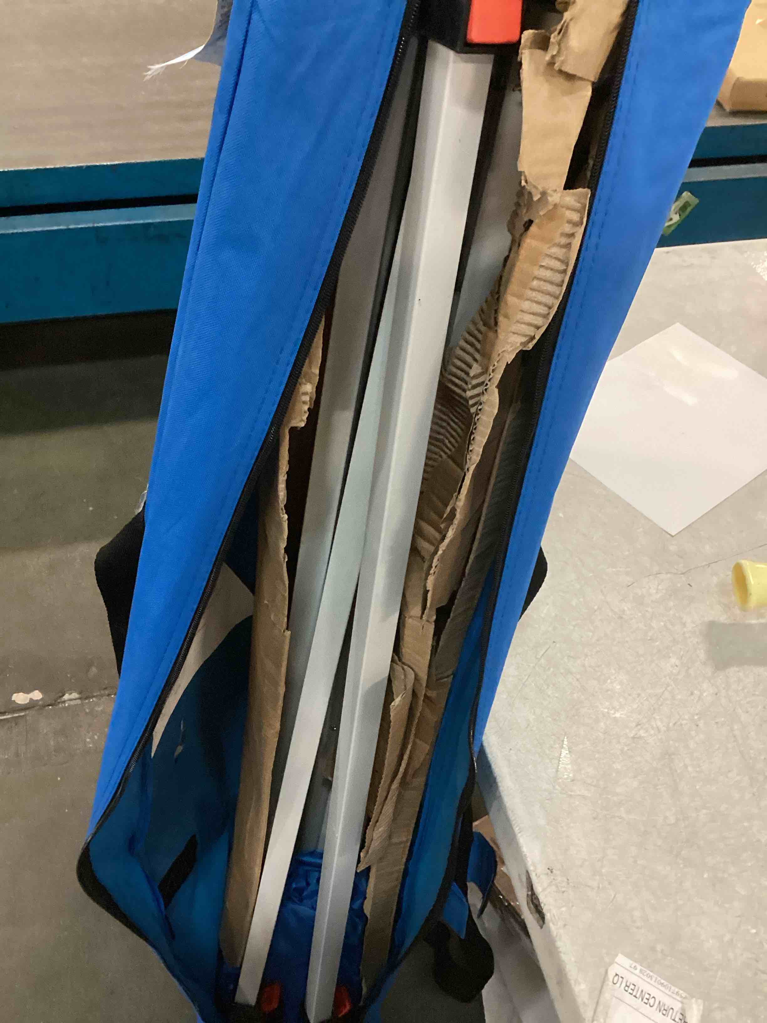 https://s3.amazonaws.com/lotting-images-prod/bidfta/PPE0578205_1732638183908.jpeg