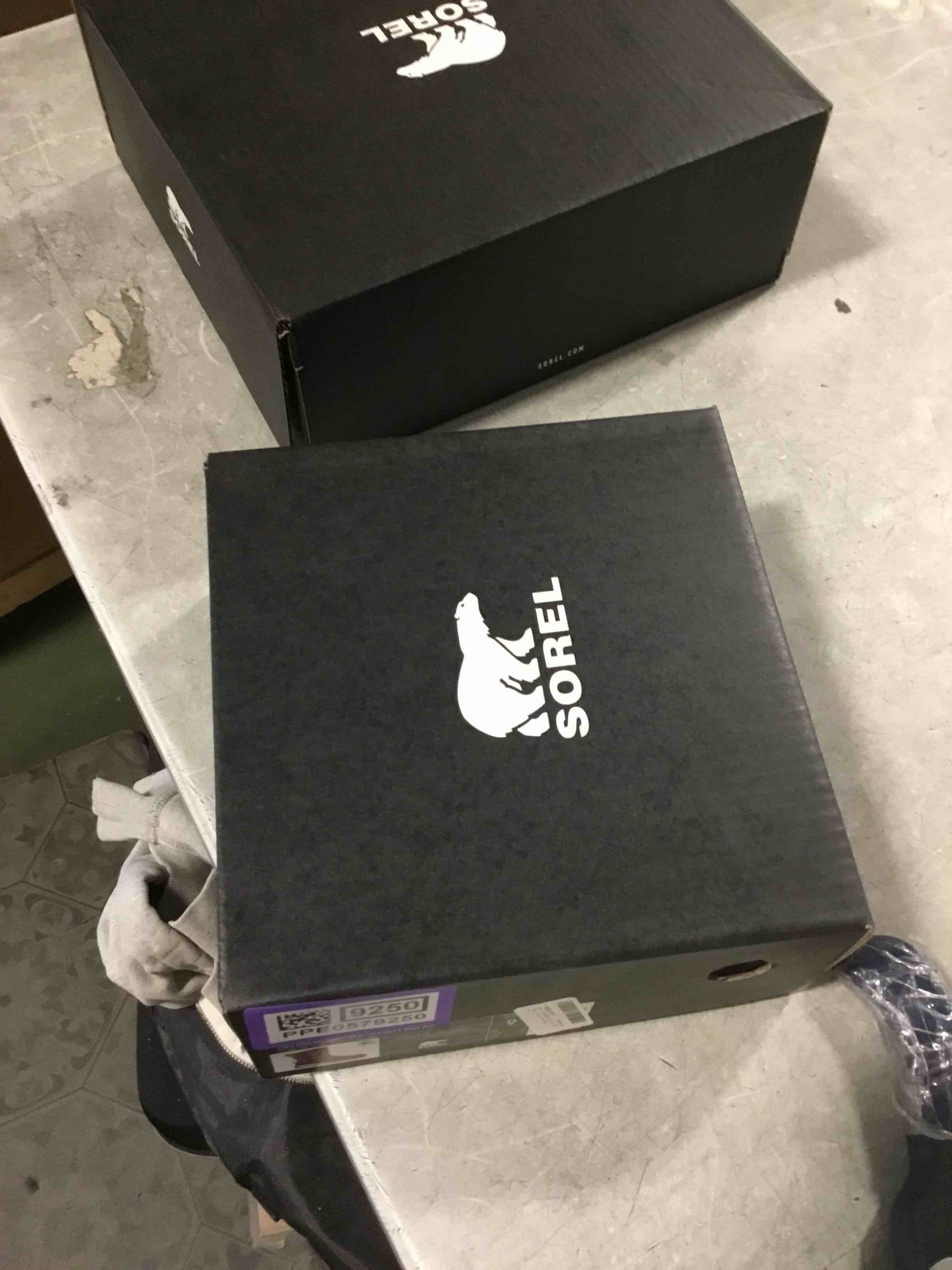 https://s3.amazonaws.com/lotting-images-prod/bidfta/PPE0579250_1731701094950.jpeg