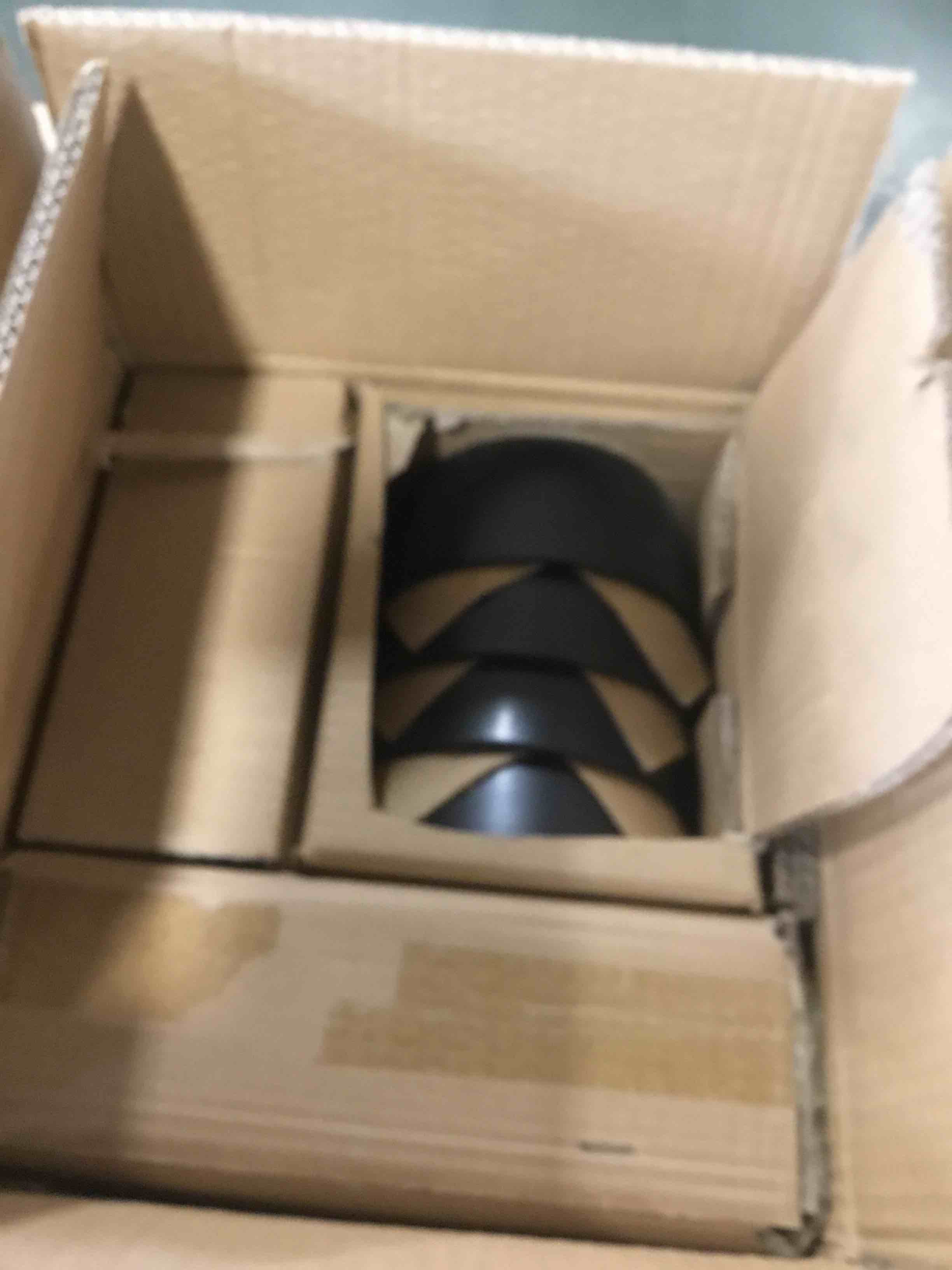 https://s3.amazonaws.com/lotting-images-prod/bidfta/PPE0579274_1731694888180.jpeg