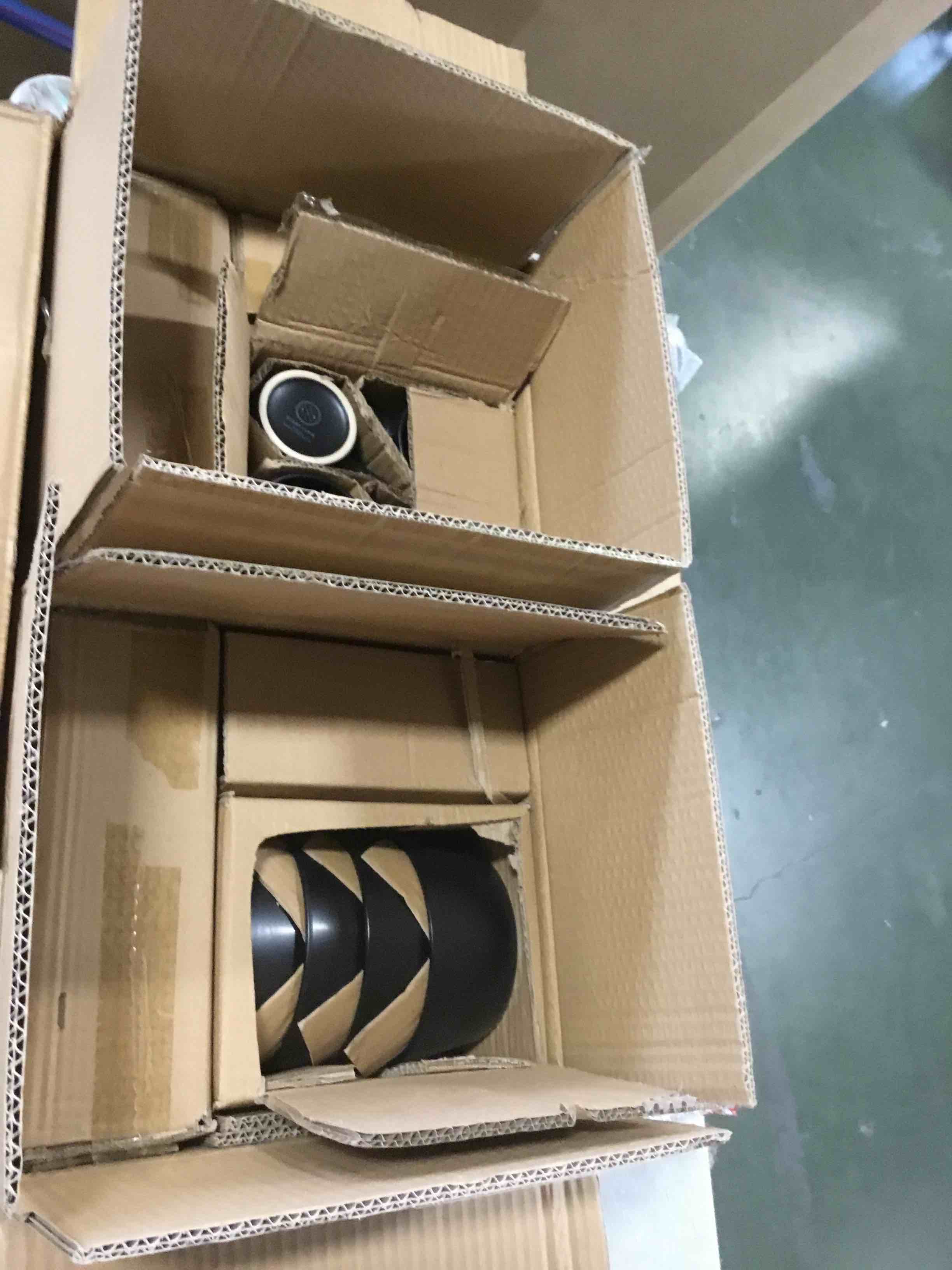 https://s3.amazonaws.com/lotting-images-prod/bidfta/PPE0579274_1731694891702.jpeg