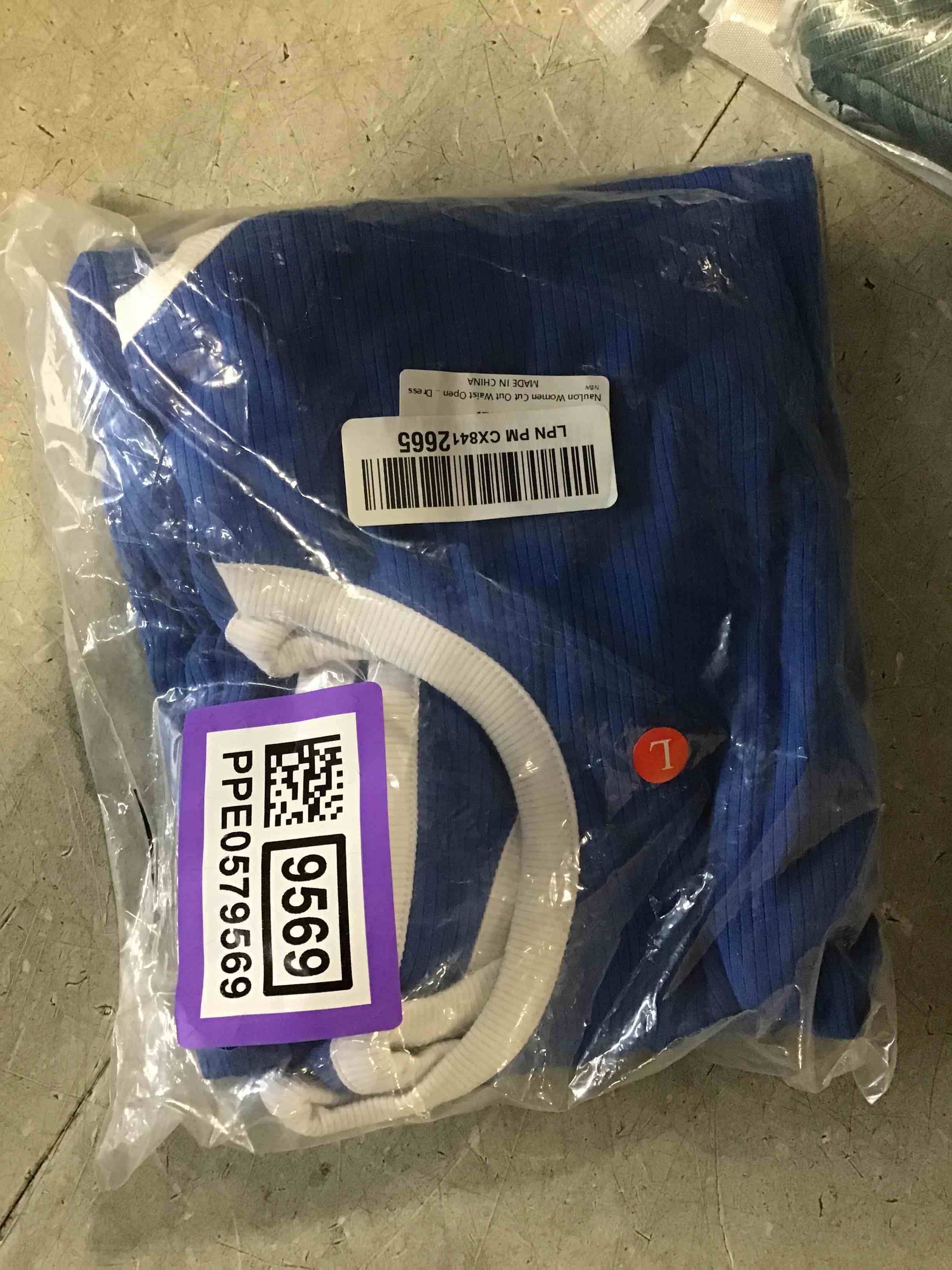 https://s3.amazonaws.com/lotting-images-prod/bidfta/PPE0579569_1731594697776.jpeg