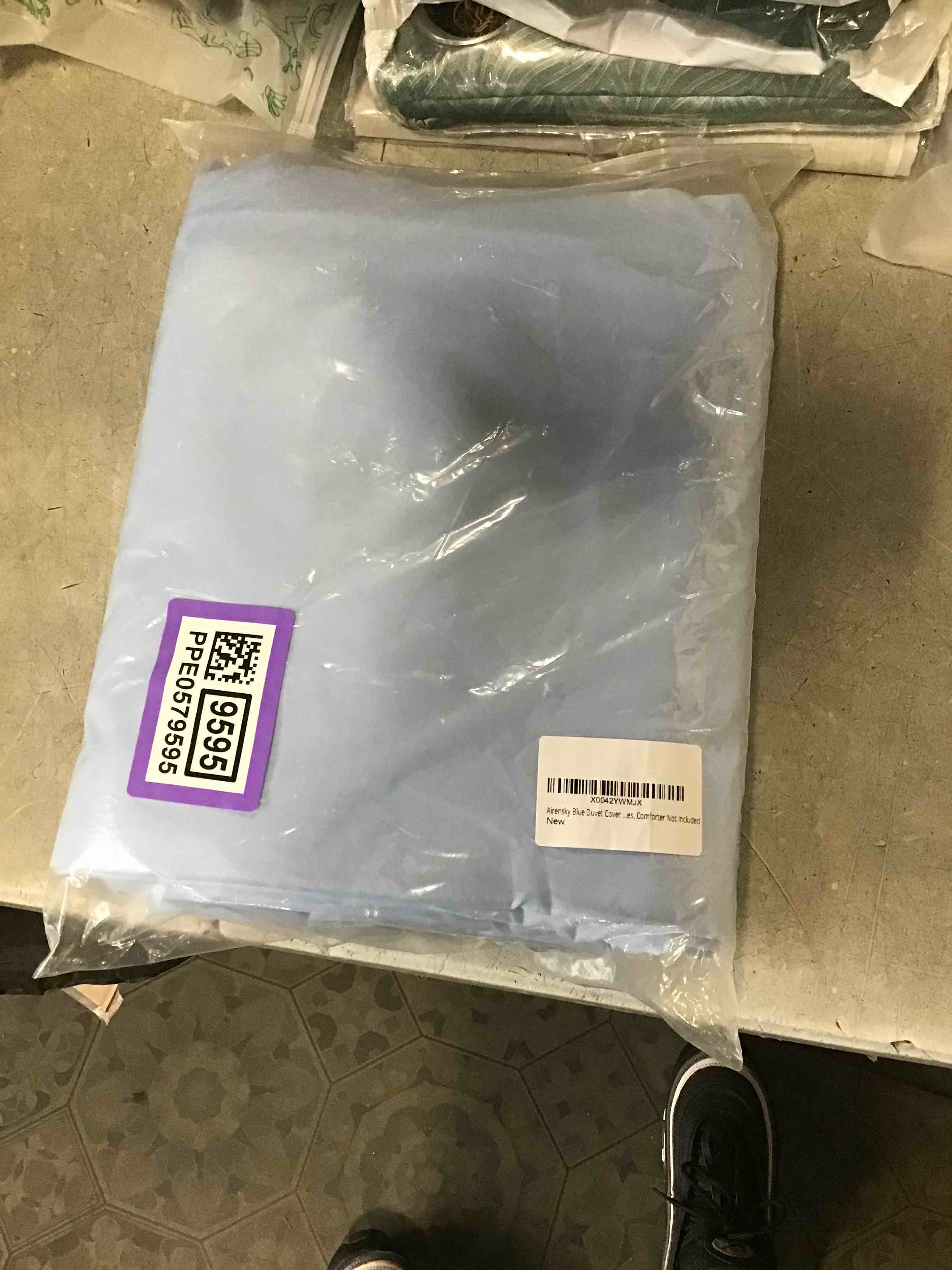 https://s3.amazonaws.com/lotting-images-prod/bidfta/PPE0579595_1731594865161.jpeg