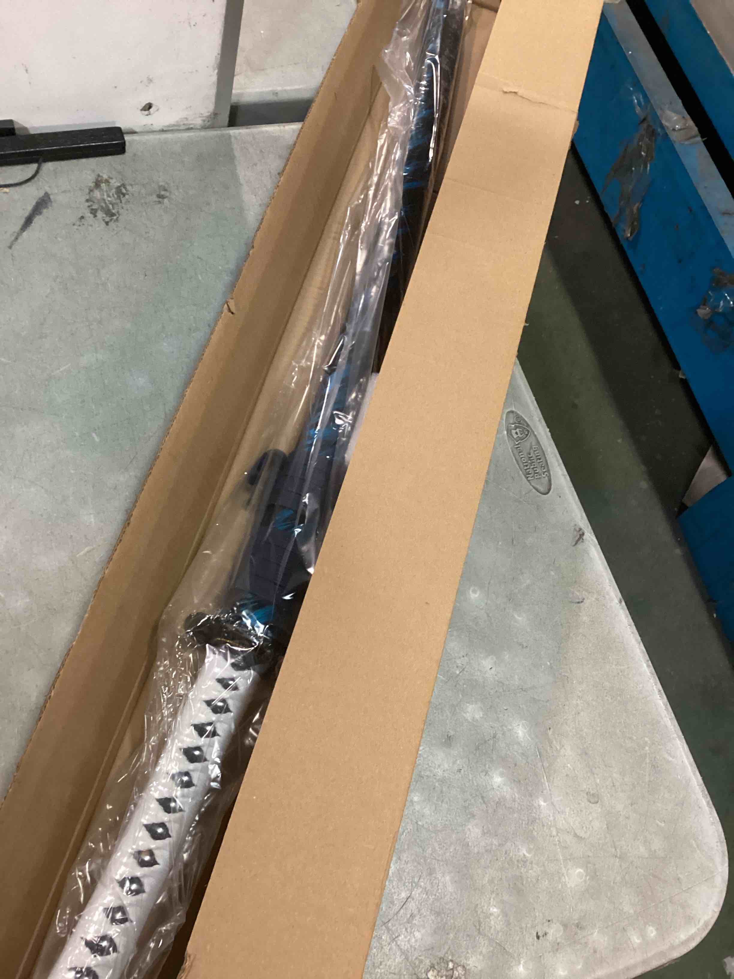 https://s3.amazonaws.com/lotting-images-prod/bidfta/PPE0584794_1732367545232.jpeg