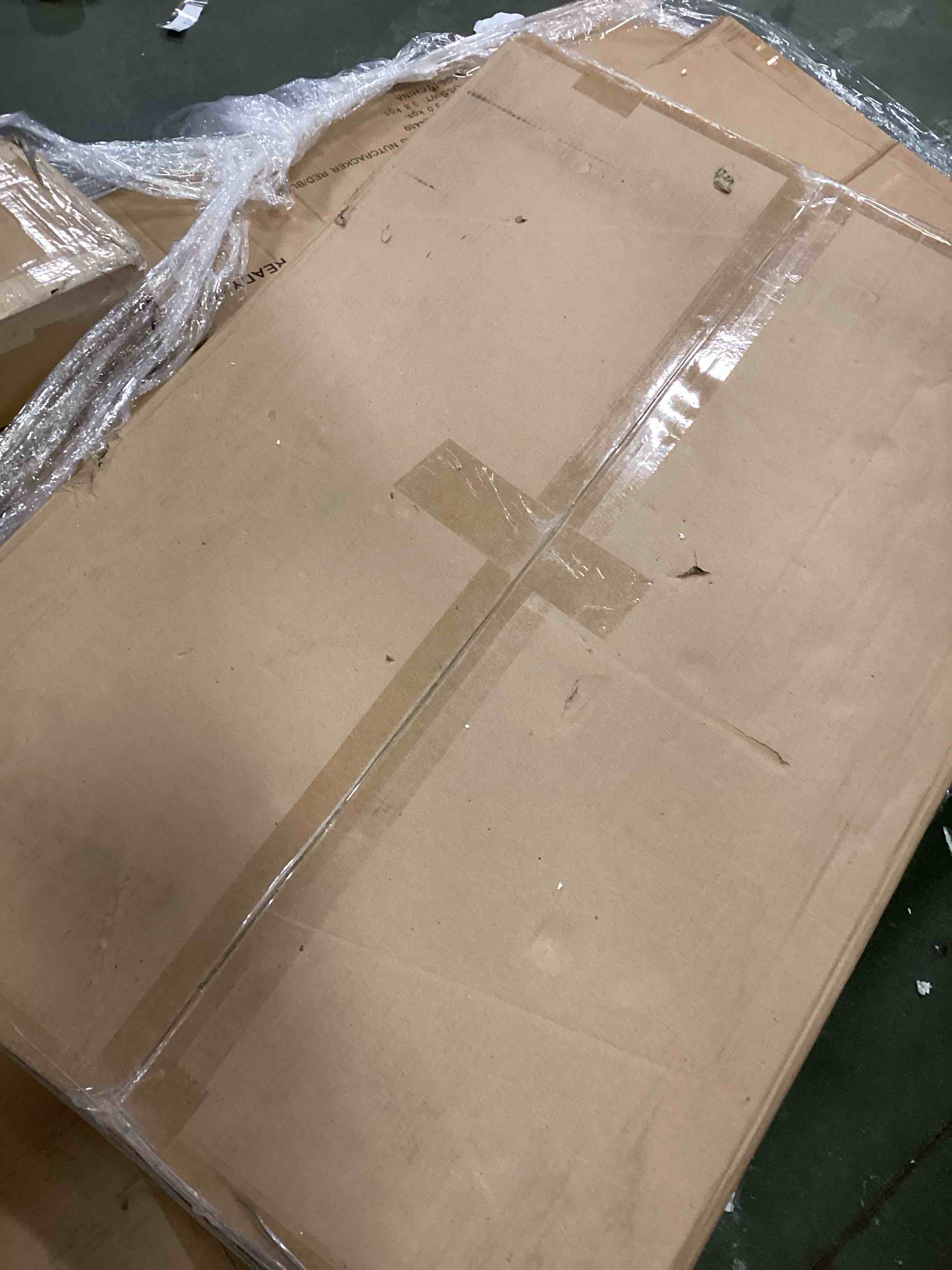 https://s3.amazonaws.com/lotting-images-prod/bidfta/PPE0585194_1732050041663.jpeg