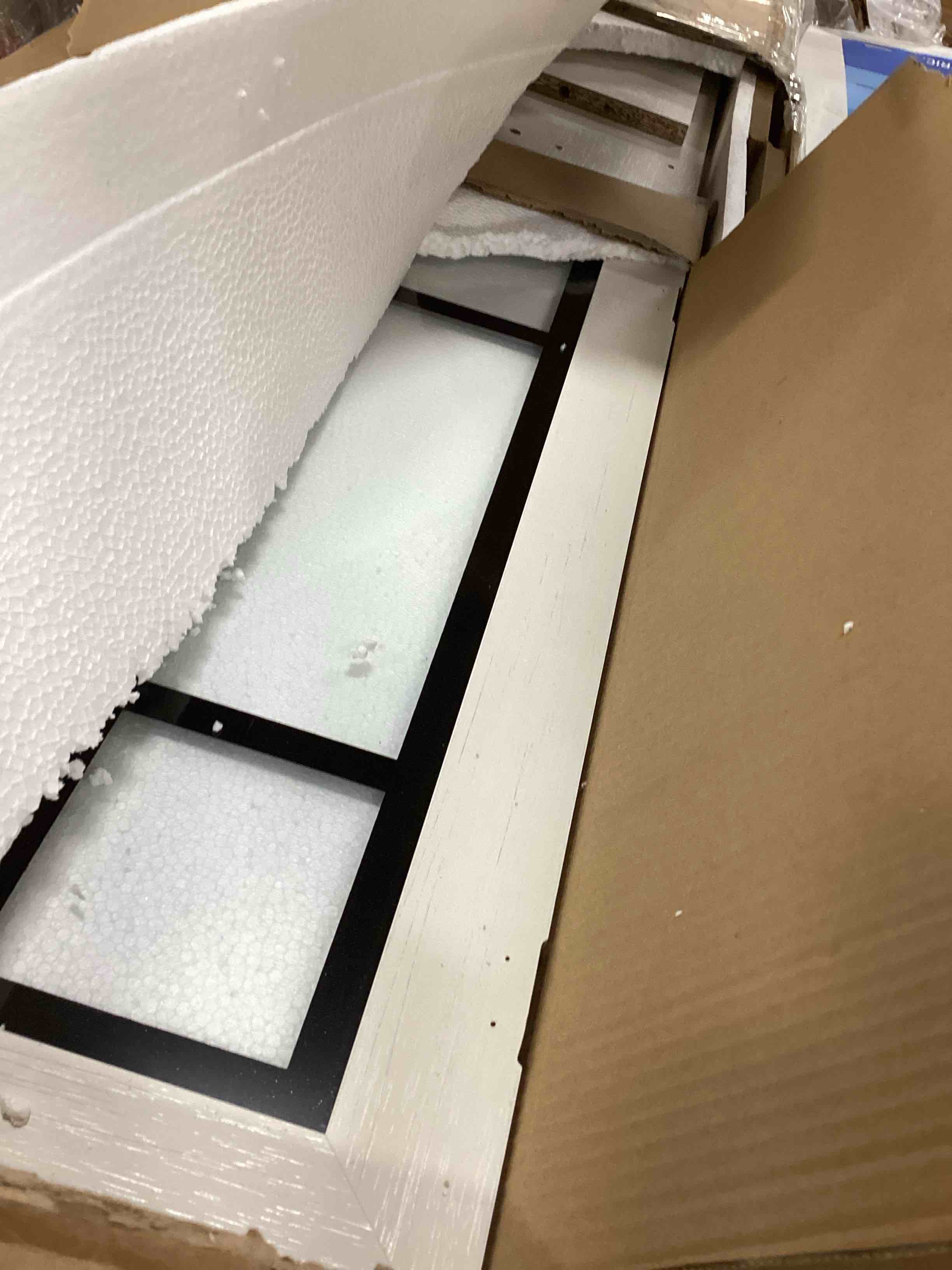 https://s3.amazonaws.com/lotting-images-prod/bidfta/PPE0585247_1732033731328.jpeg