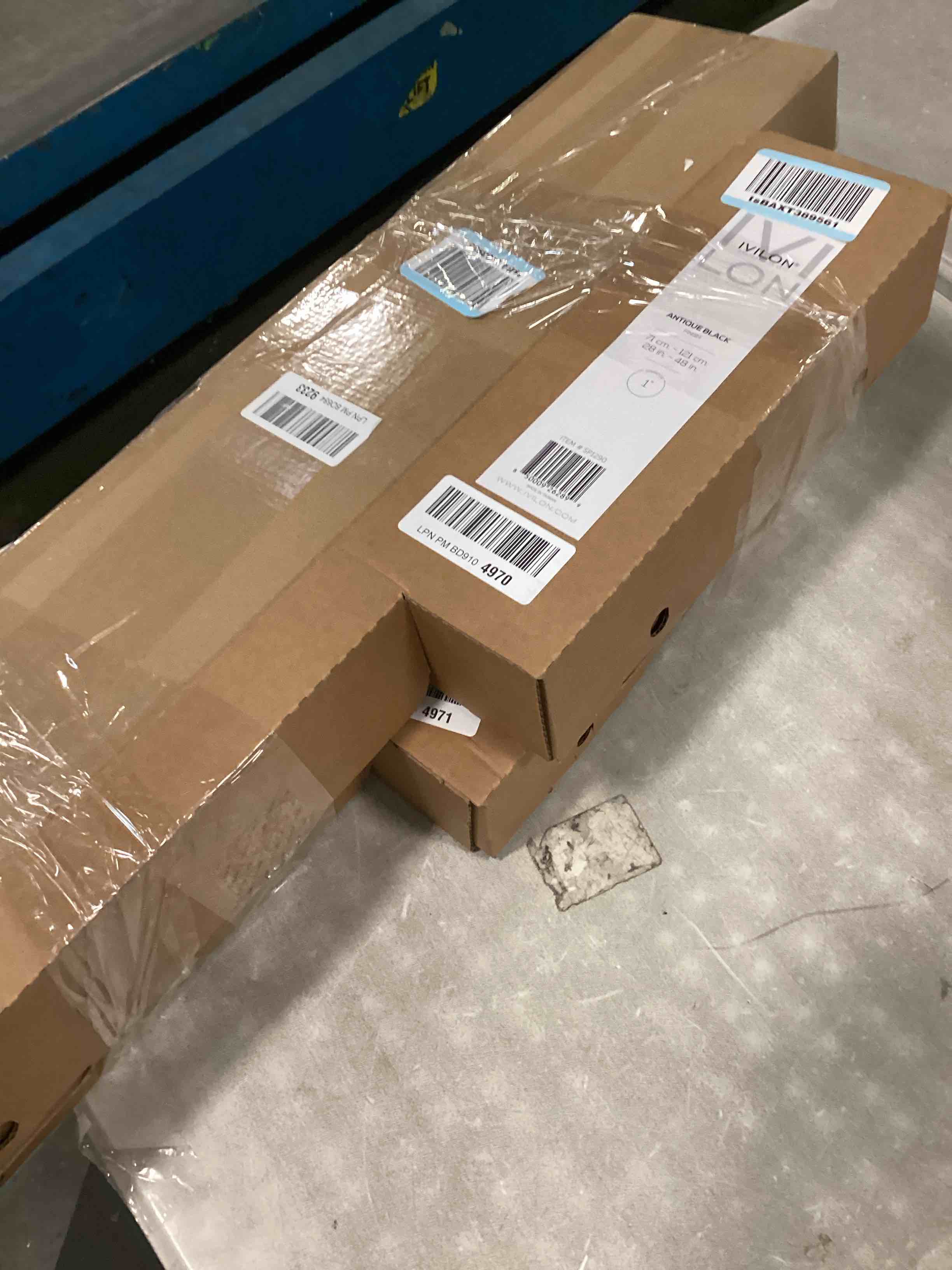 https://s3.amazonaws.com/lotting-images-prod/bidfta/PPE0585282_1732026737026.jpeg