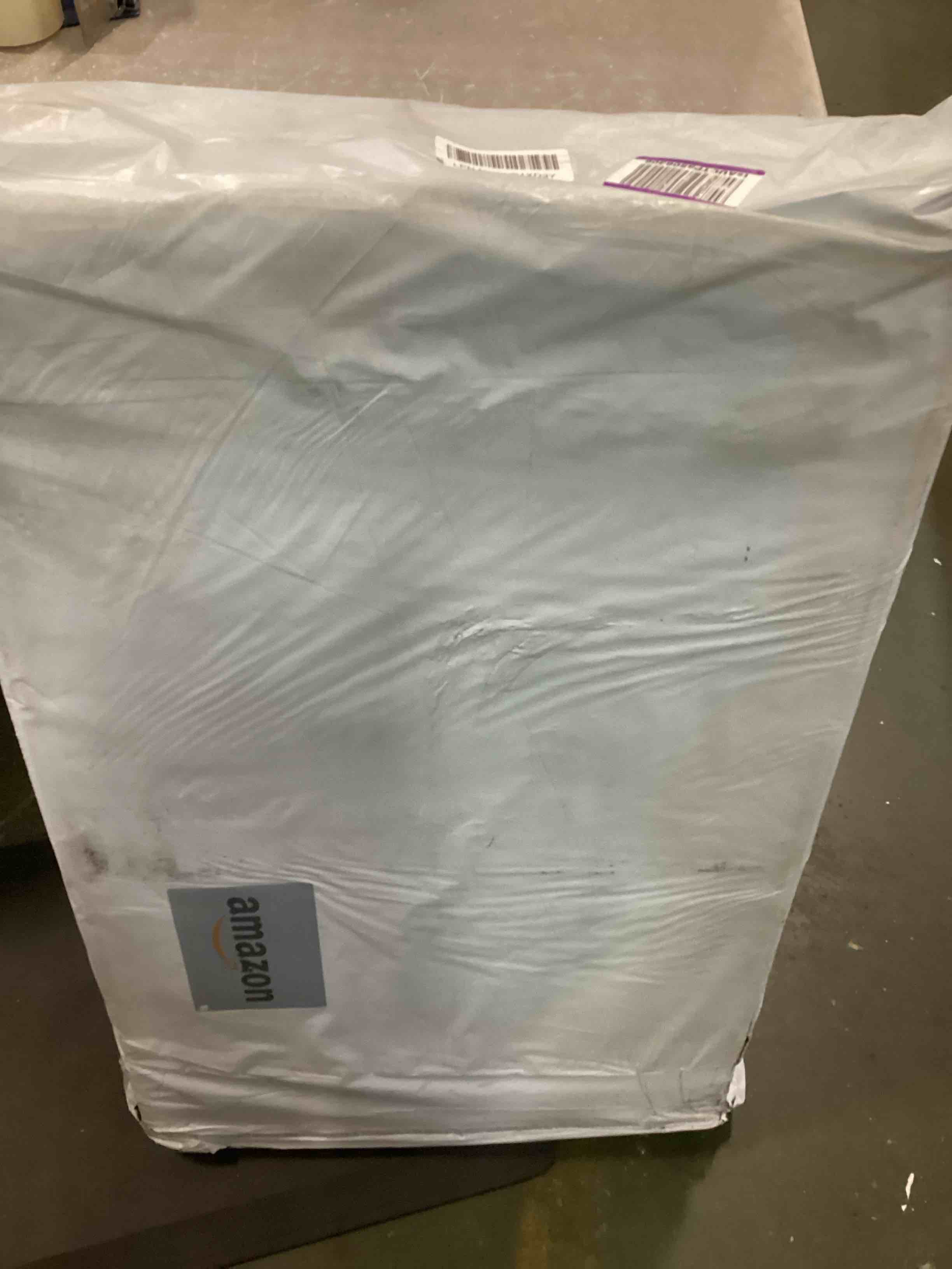 https://s3.amazonaws.com/lotting-images-prod/bidfta/PPE0585489_1731948381628.jpeg