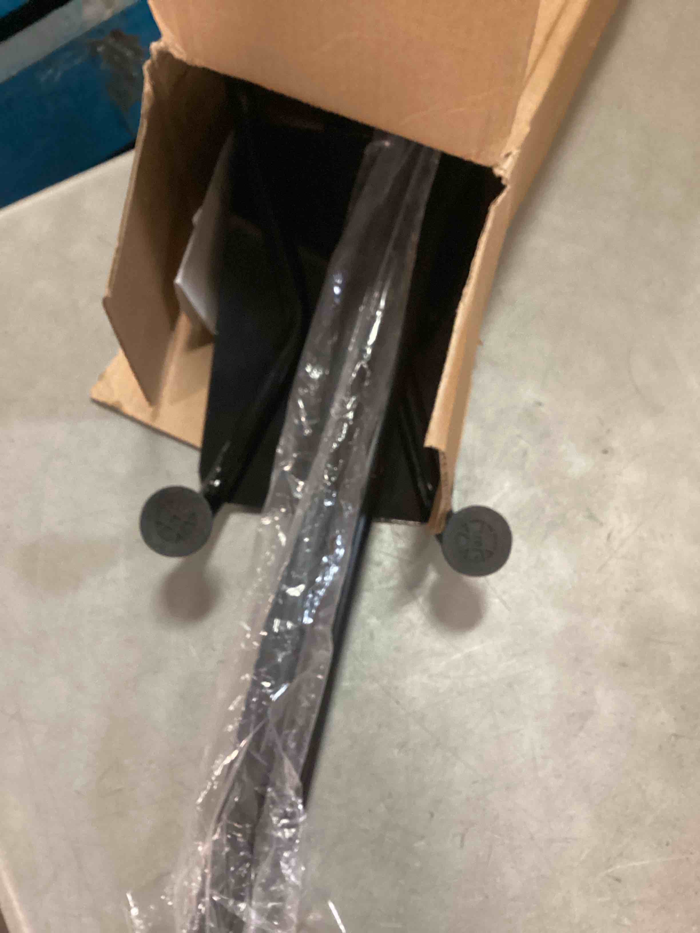 https://s3.amazonaws.com/lotting-images-prod/bidfta/PPE0585658_1731699756750.jpeg