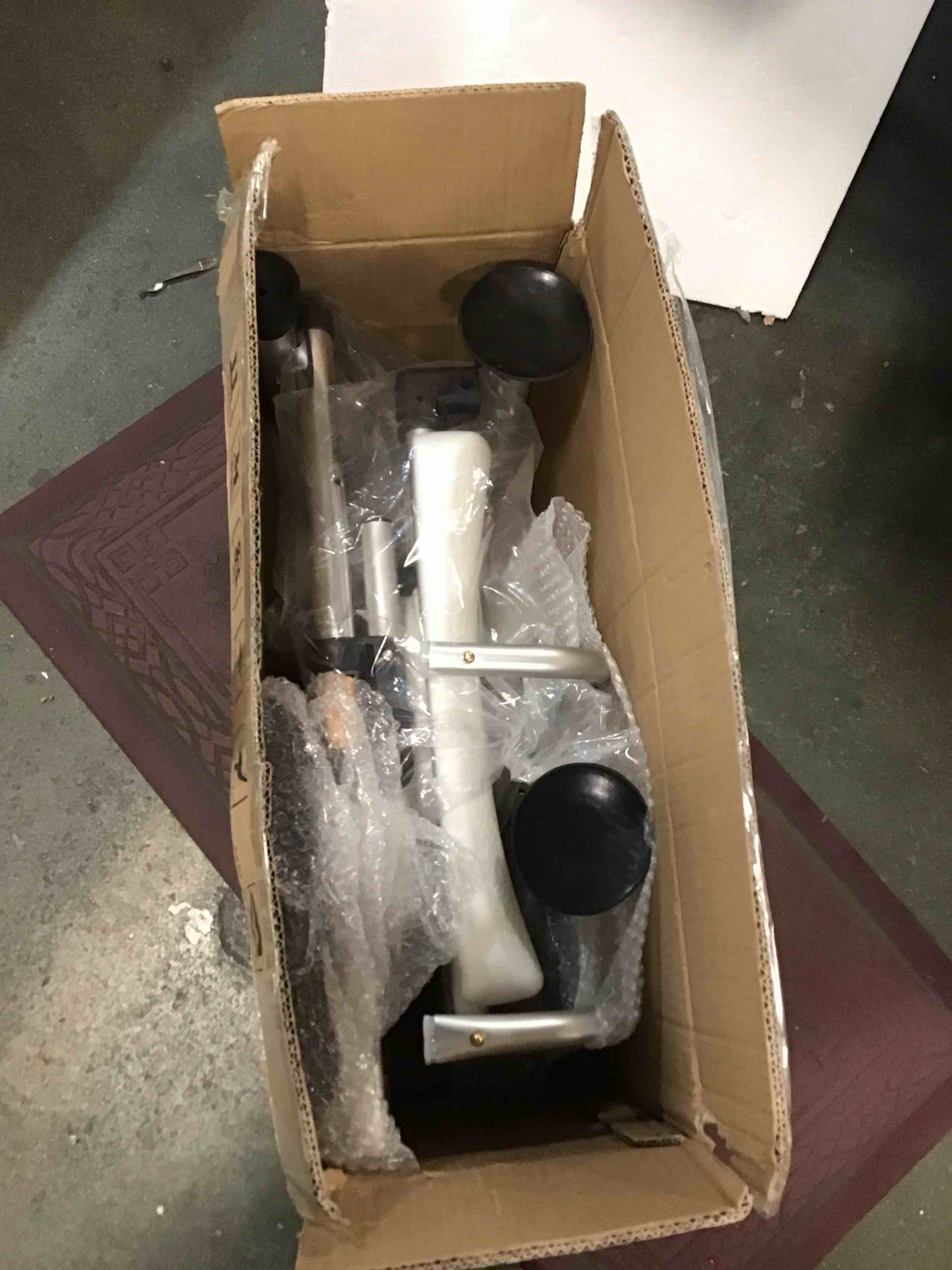 https://s3.amazonaws.com/lotting-images-prod/bidfta/PPE0585726_1731441323661.jpeg