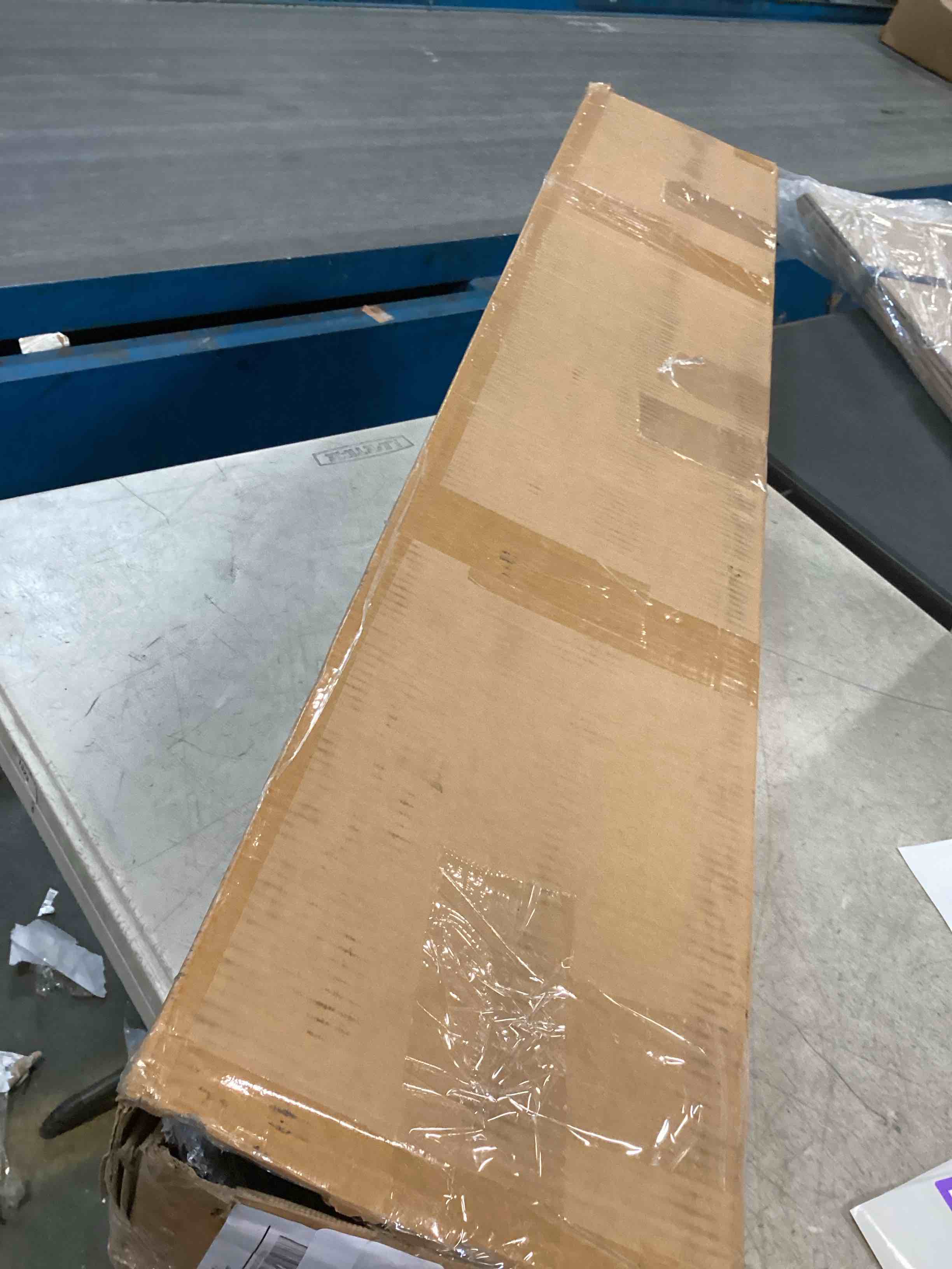 https://s3.amazonaws.com/lotting-images-prod/bidfta/PPE0585911_1731163863622.jpeg