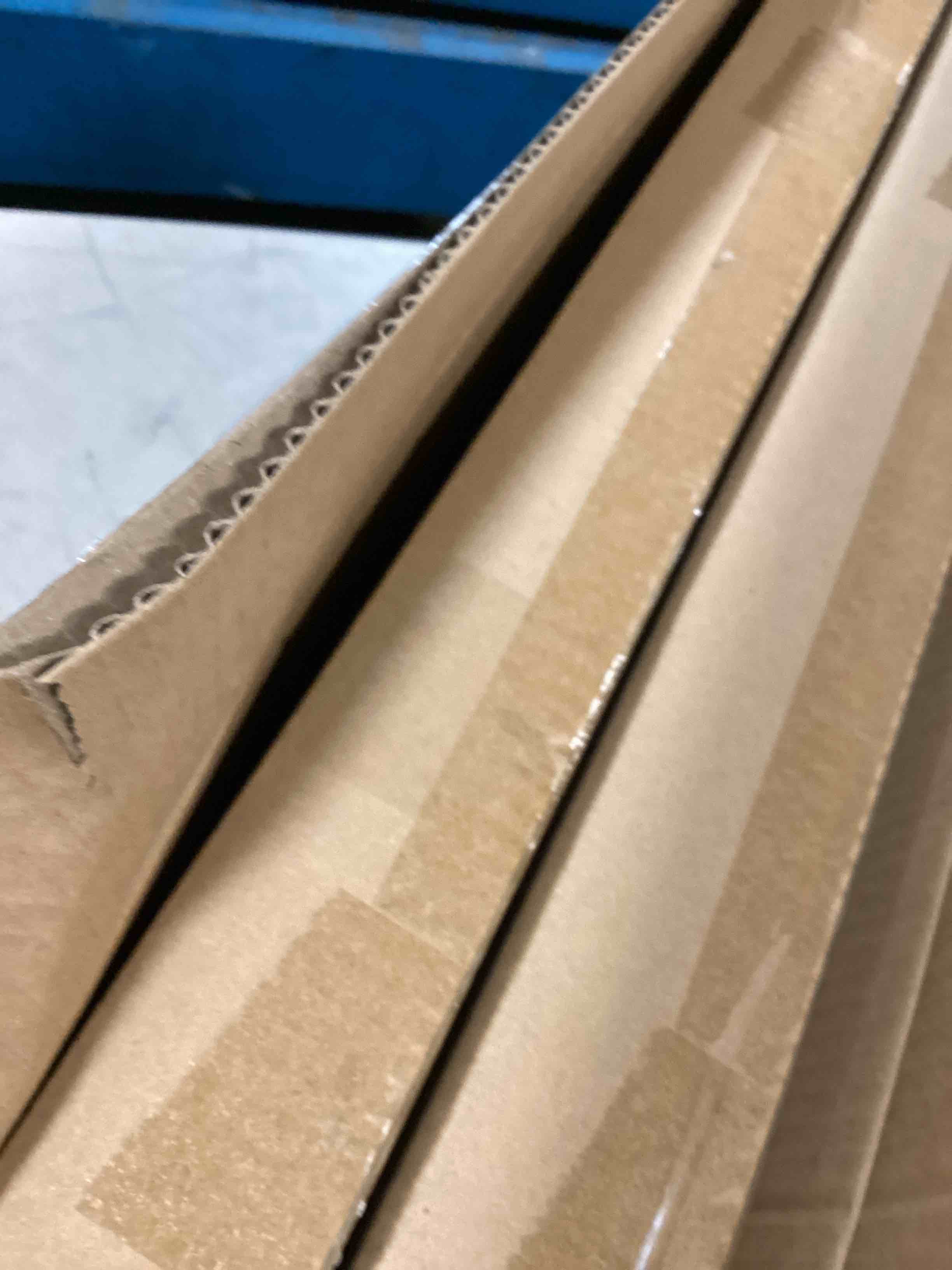 https://s3.amazonaws.com/lotting-images-prod/bidfta/PPE0585997_1731153874357.jpeg