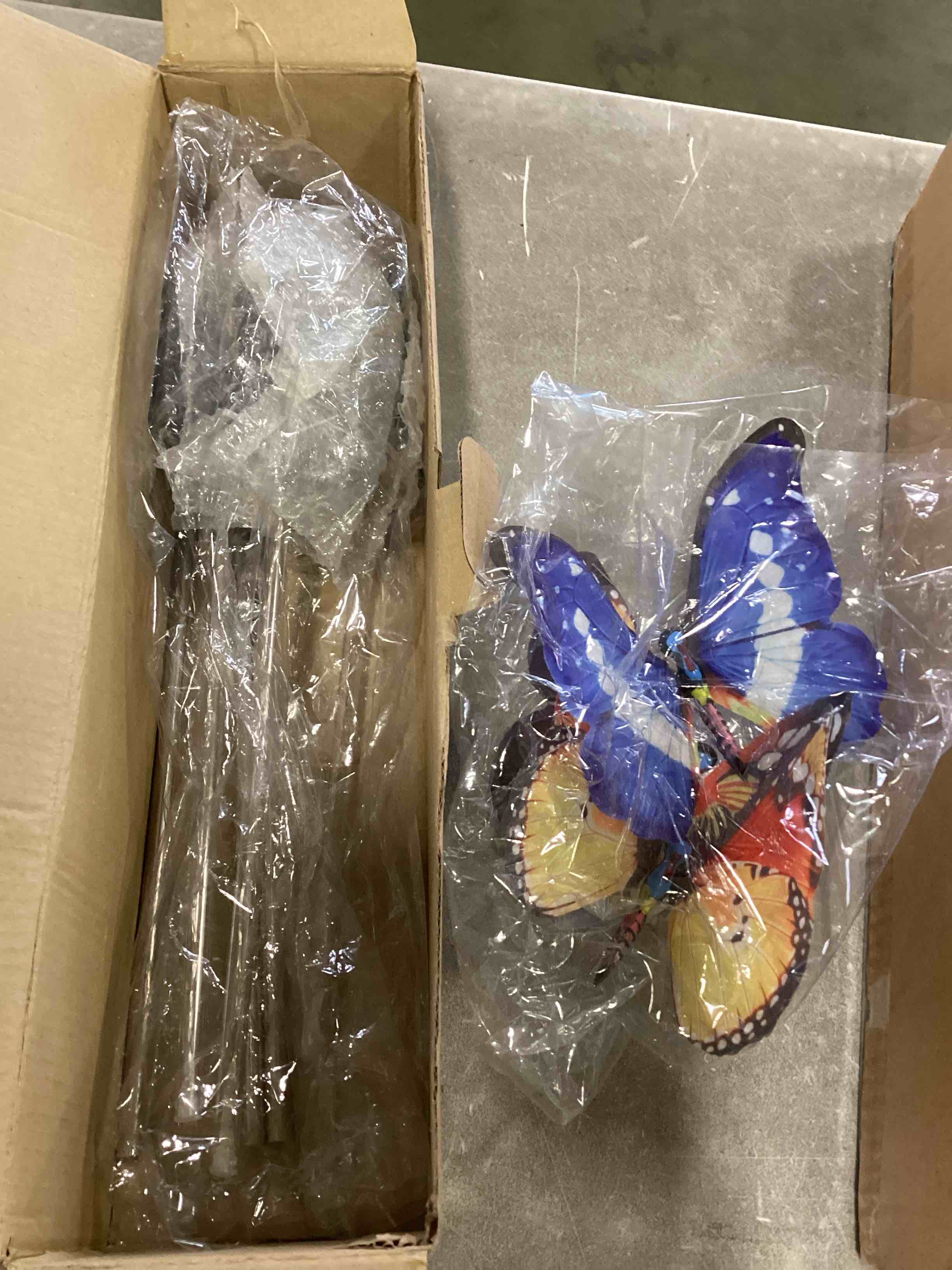 https://s3.amazonaws.com/lotting-images-prod/bidfta/PPE0589124_1731946065235.jpeg