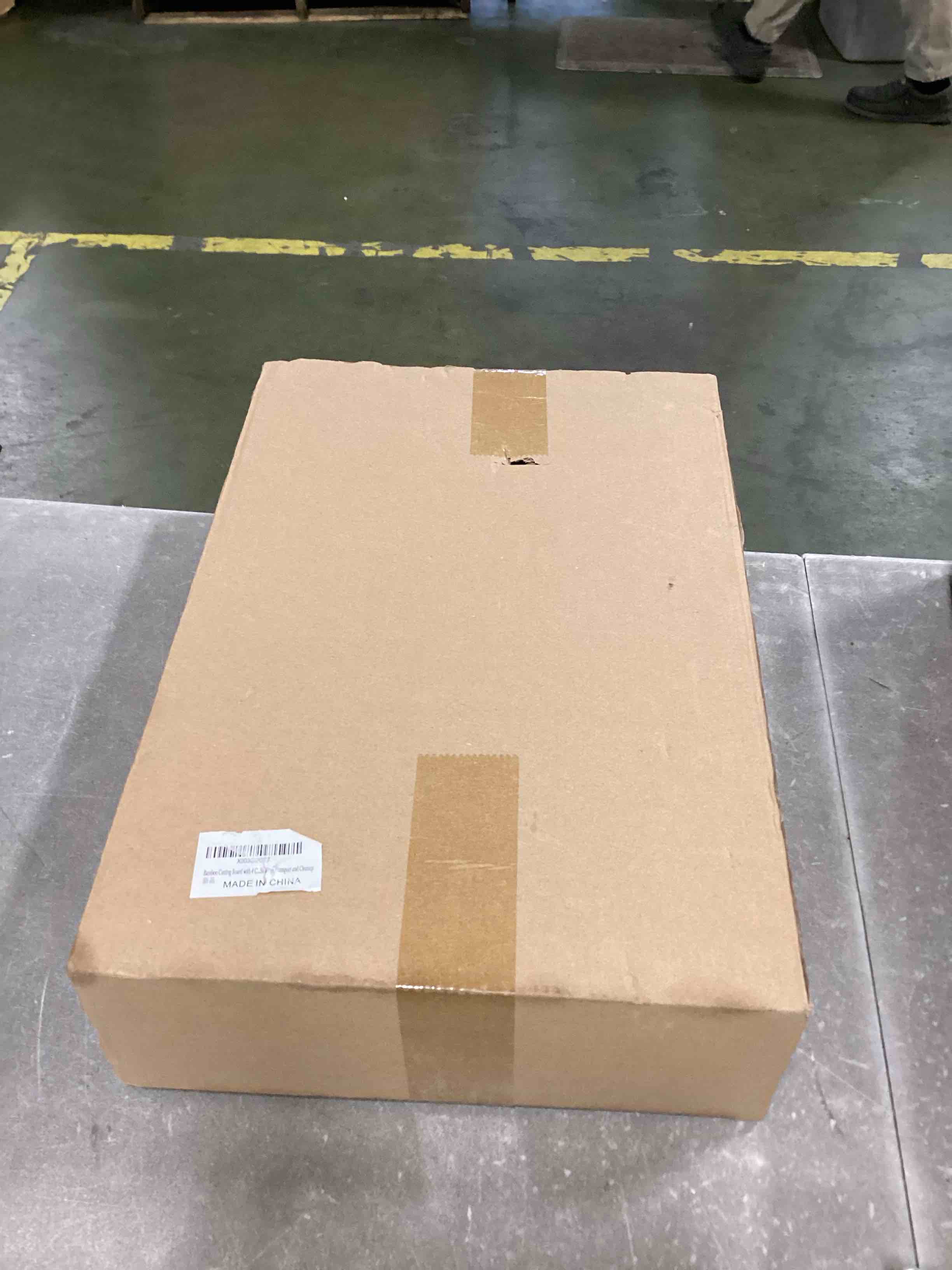 https://s3.amazonaws.com/lotting-images-prod/bidfta/PPE0589190_1731936968178.jpeg