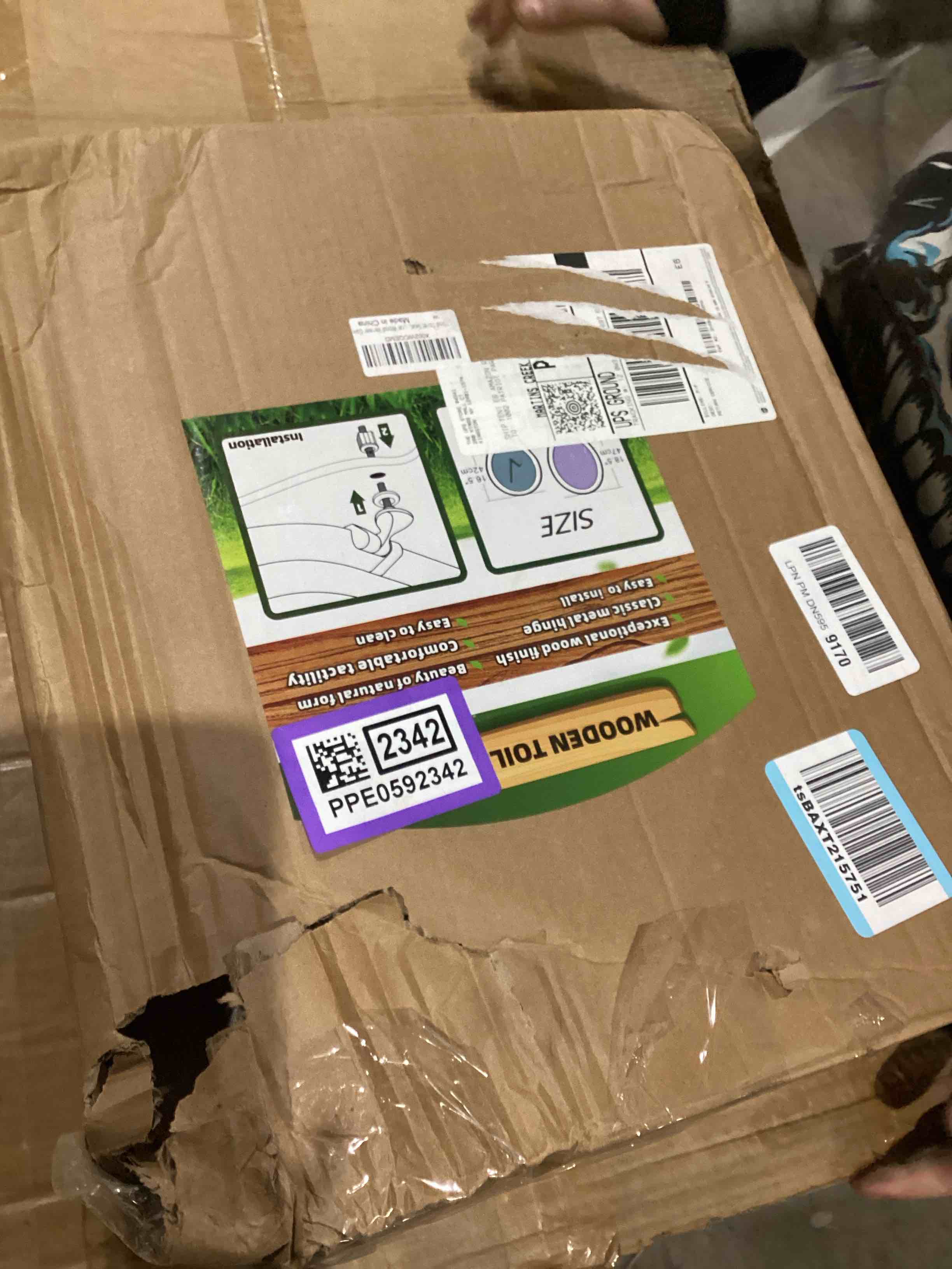 https://s3.amazonaws.com/lotting-images-prod/bidfta/PPE0592342_1737660443930.jpeg