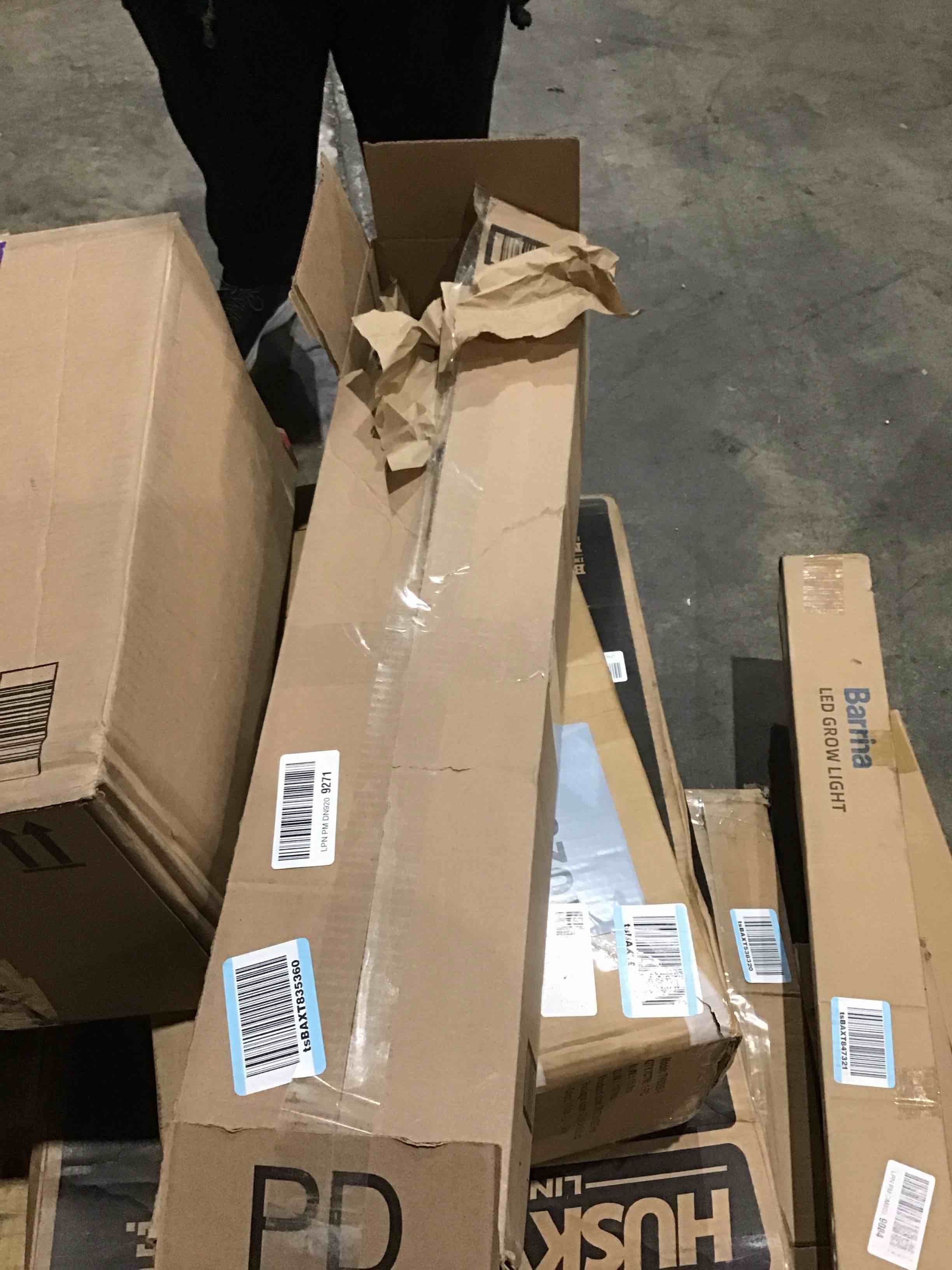 https://s3.amazonaws.com/lotting-images-prod/bidfta/PPE0592571_1737646854950.jpeg