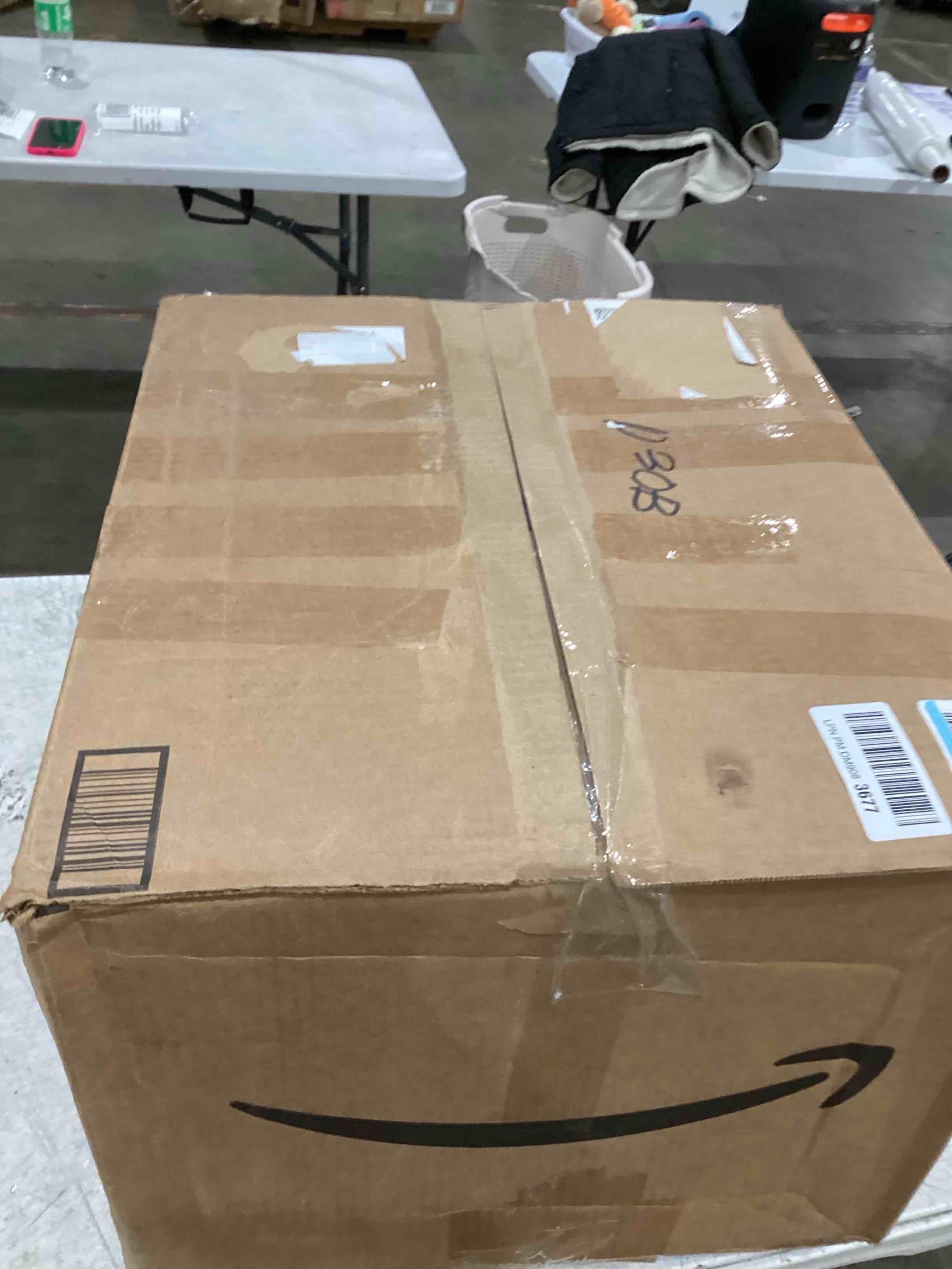 https://s3.amazonaws.com/lotting-images-prod/bidfta/PPE0594639_1744721744238.jpeg
