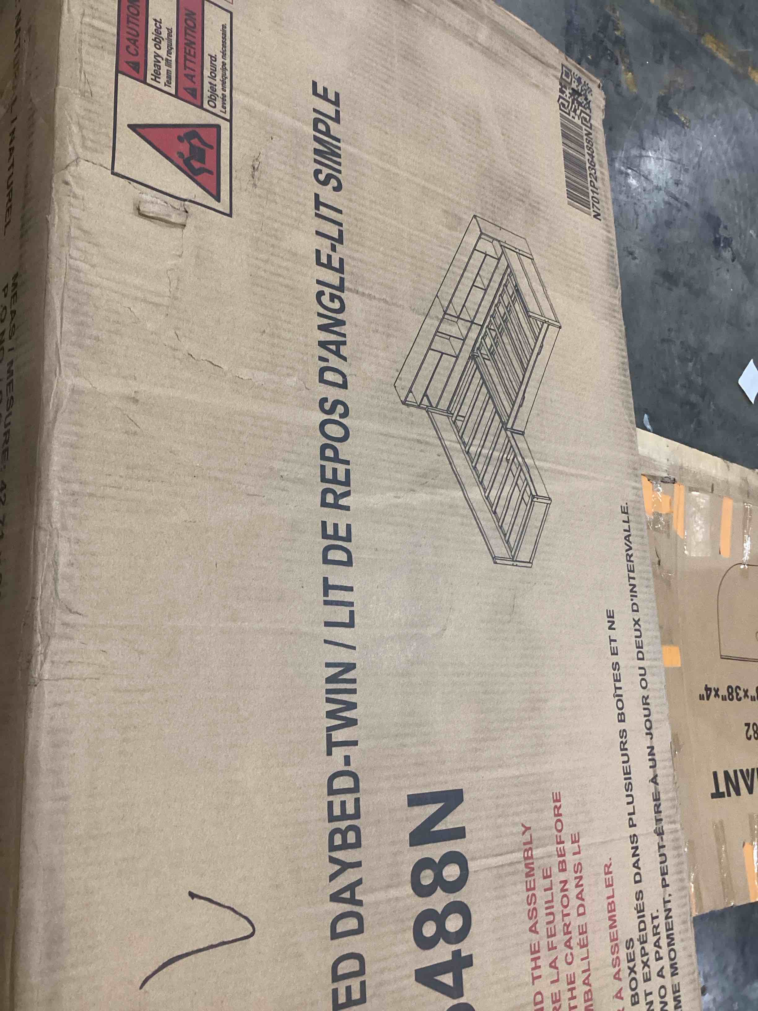https://s3.amazonaws.com/lotting-images-prod/bidfta/PPE0594973_1744310454754.jpeg