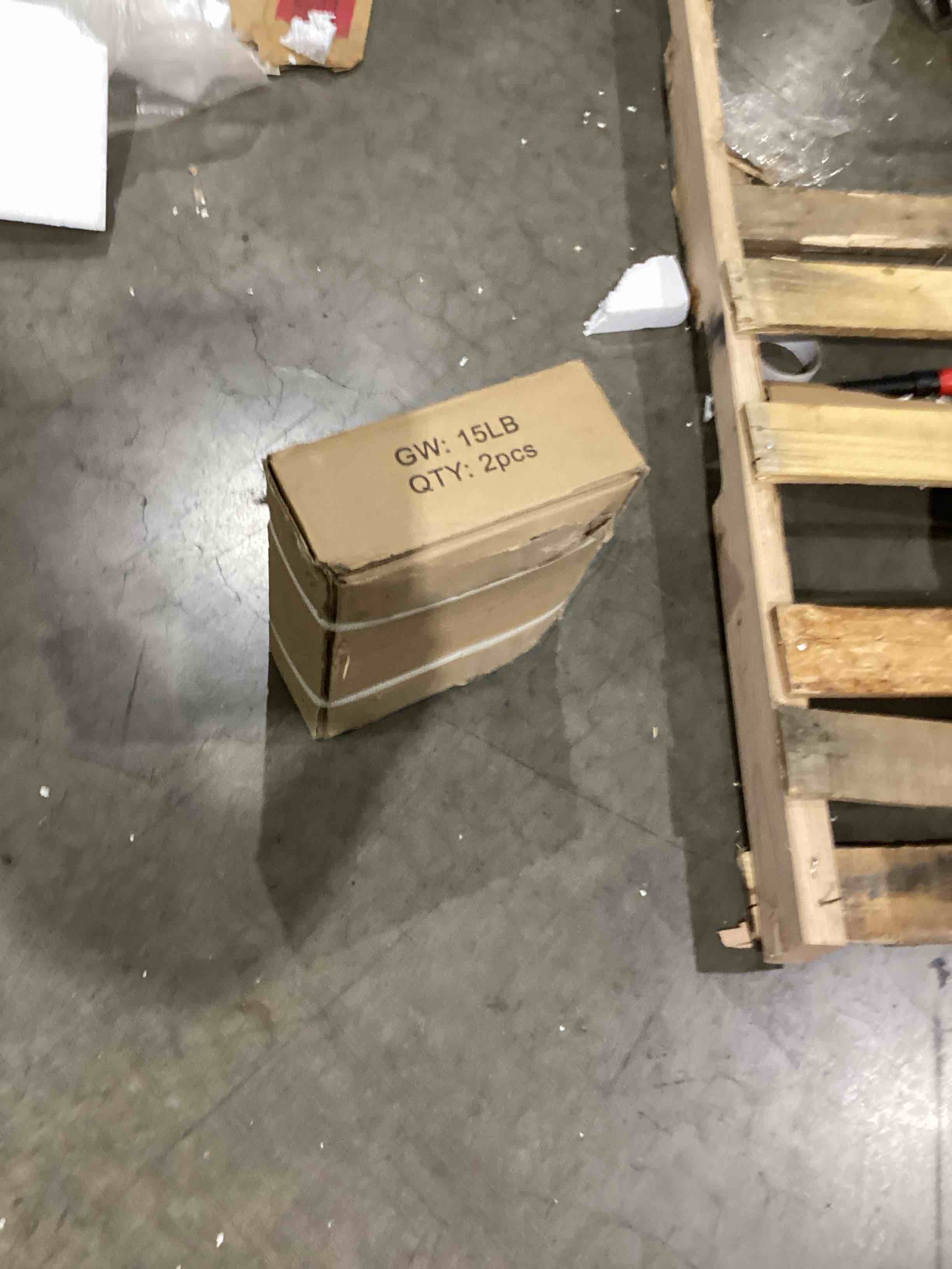 https://s3.amazonaws.com/lotting-images-prod/bidfta/PPE0597435_1732108967160.jpeg