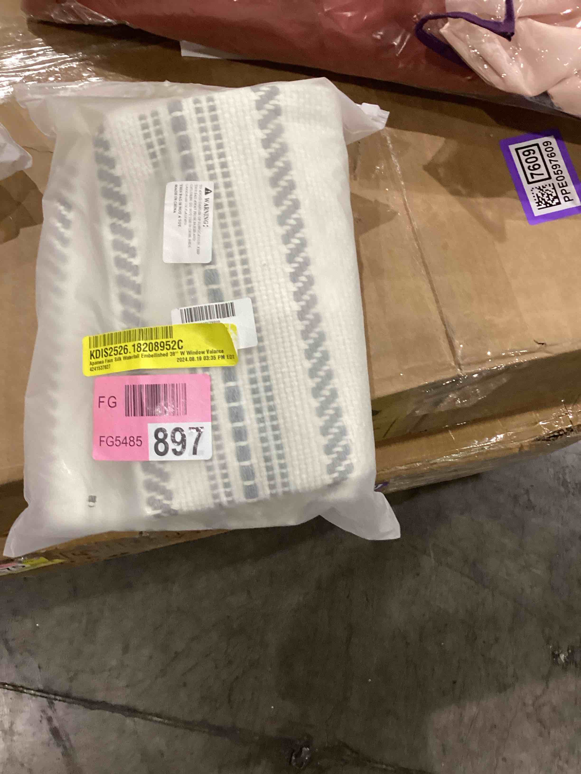 https://s3.amazonaws.com/lotting-images-prod/bidfta/PPE0597494_1732051168726.jpeg