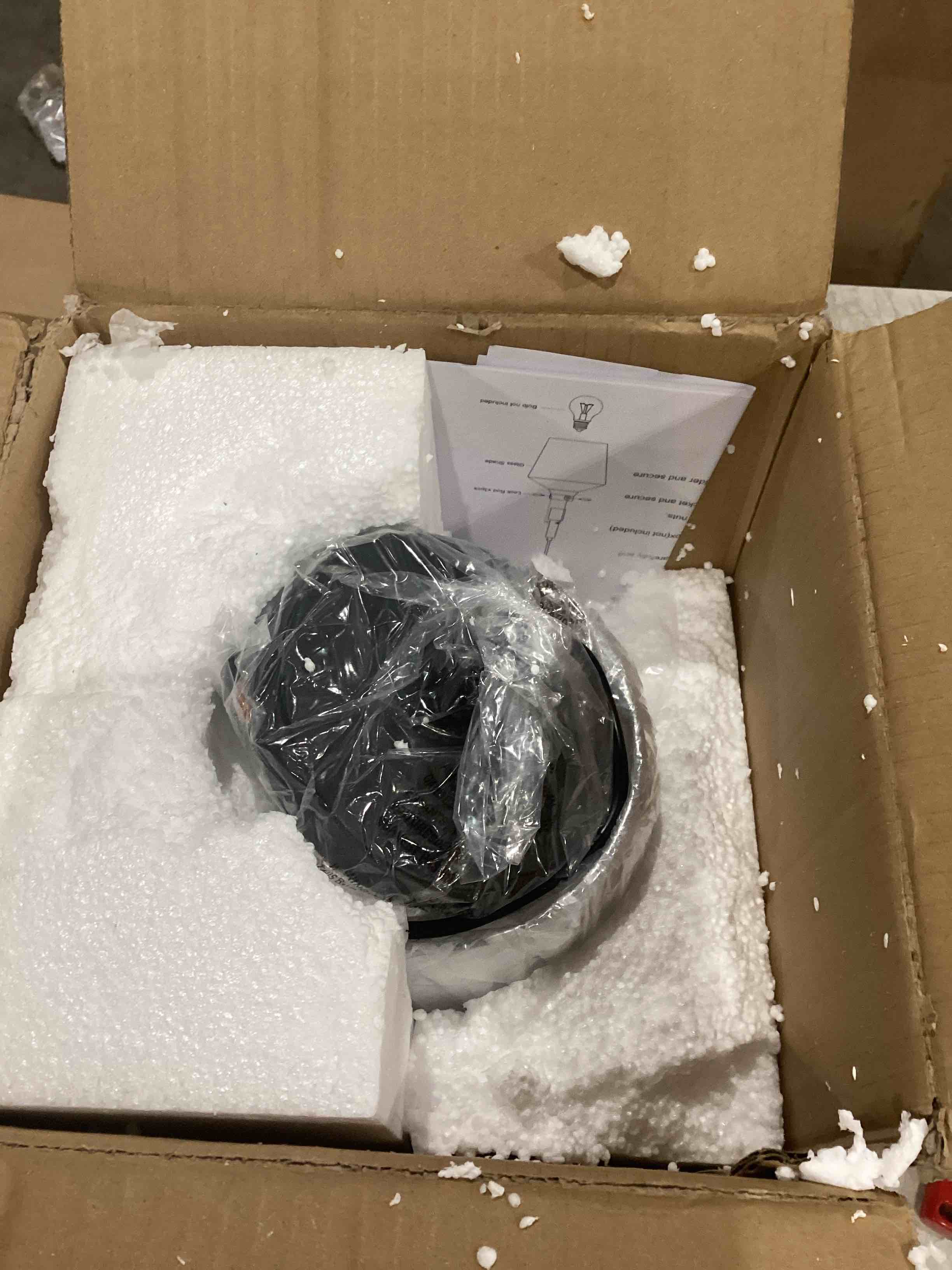 https://s3.amazonaws.com/lotting-images-prod/bidfta/PPE0598200_1745326127132.jpeg