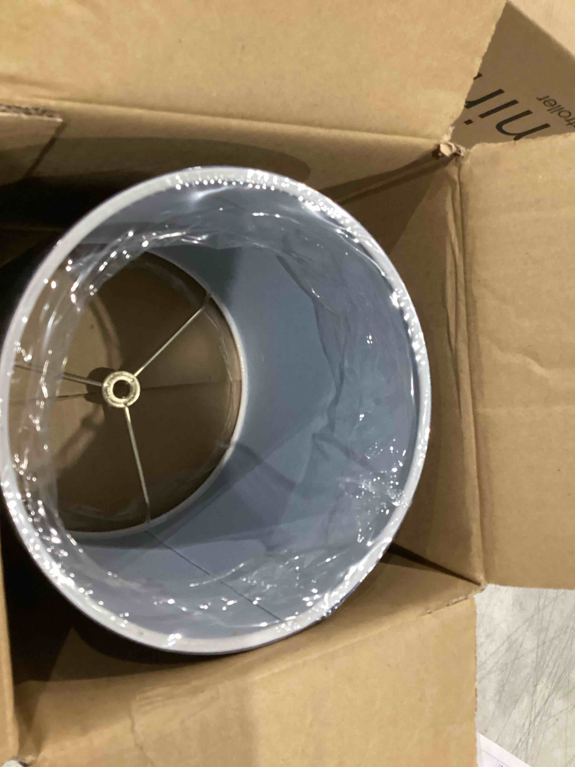 https://s3.amazonaws.com/lotting-images-prod/bidfta/PPE0598220_1745324724365.jpeg