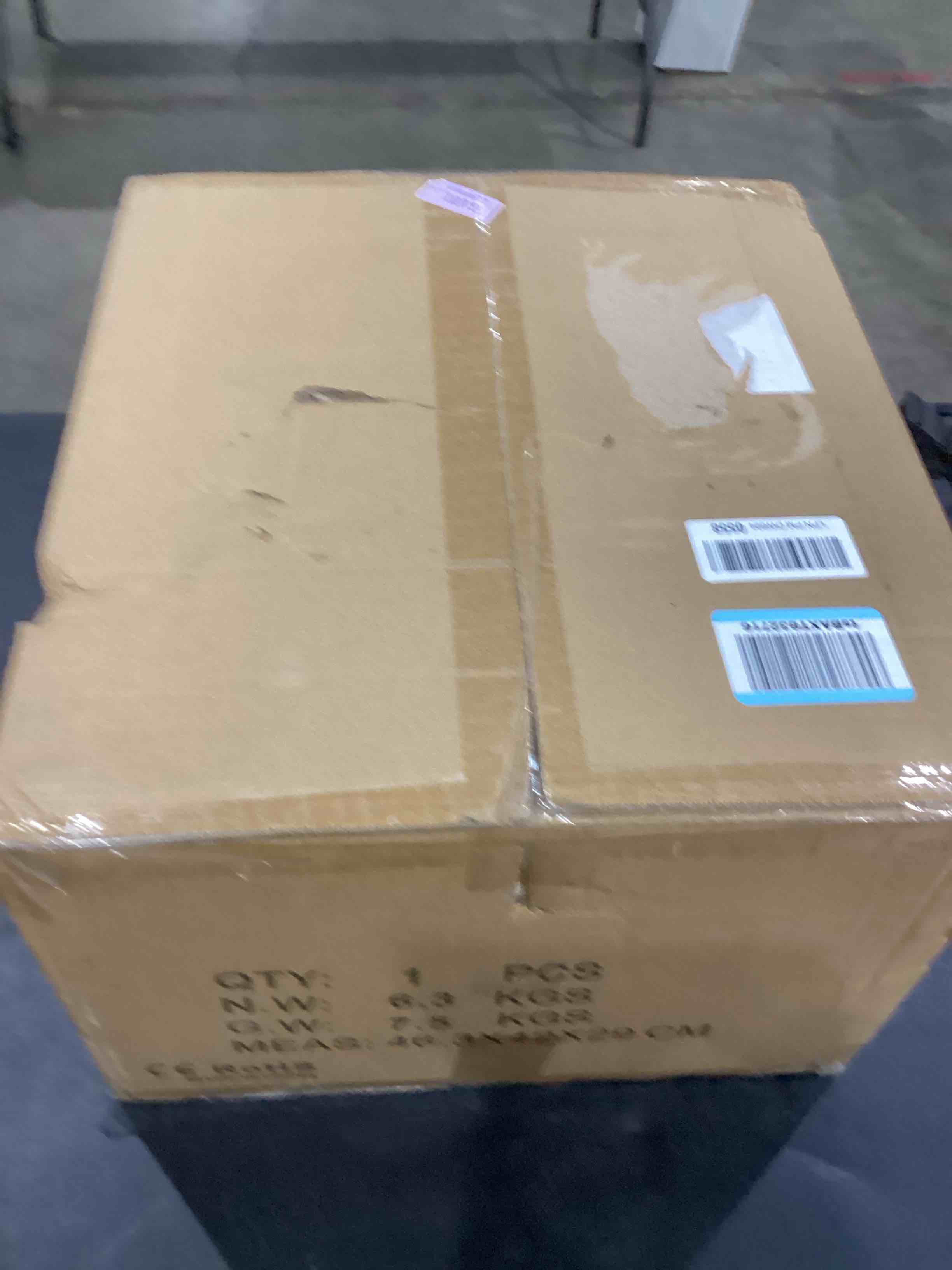 https://s3.amazonaws.com/lotting-images-prod/bidfta/PPE0598234_1745326528624.jpeg