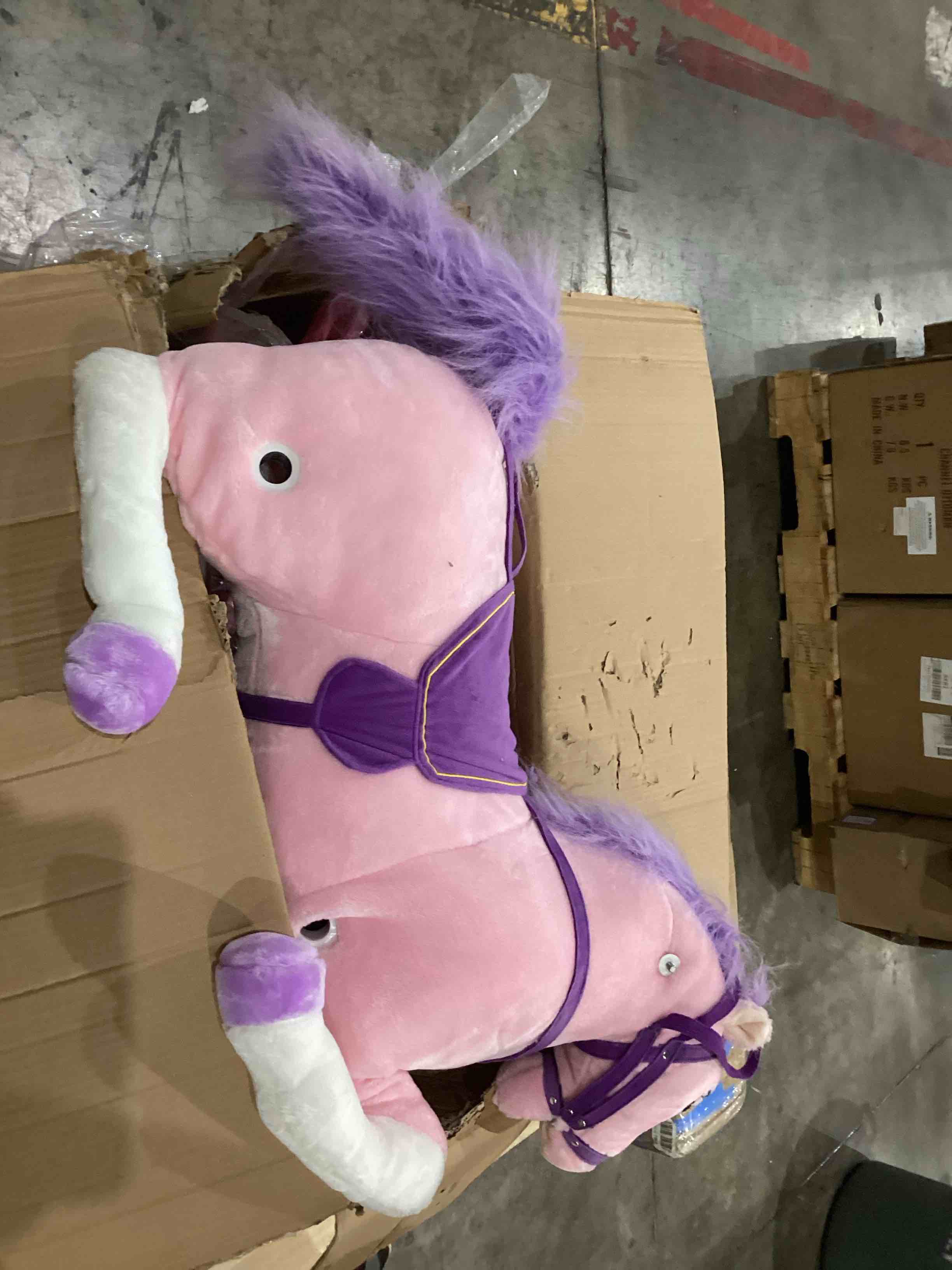 https://s3.amazonaws.com/lotting-images-prod/bidfta/PPE0598329_1745255320210.jpeg