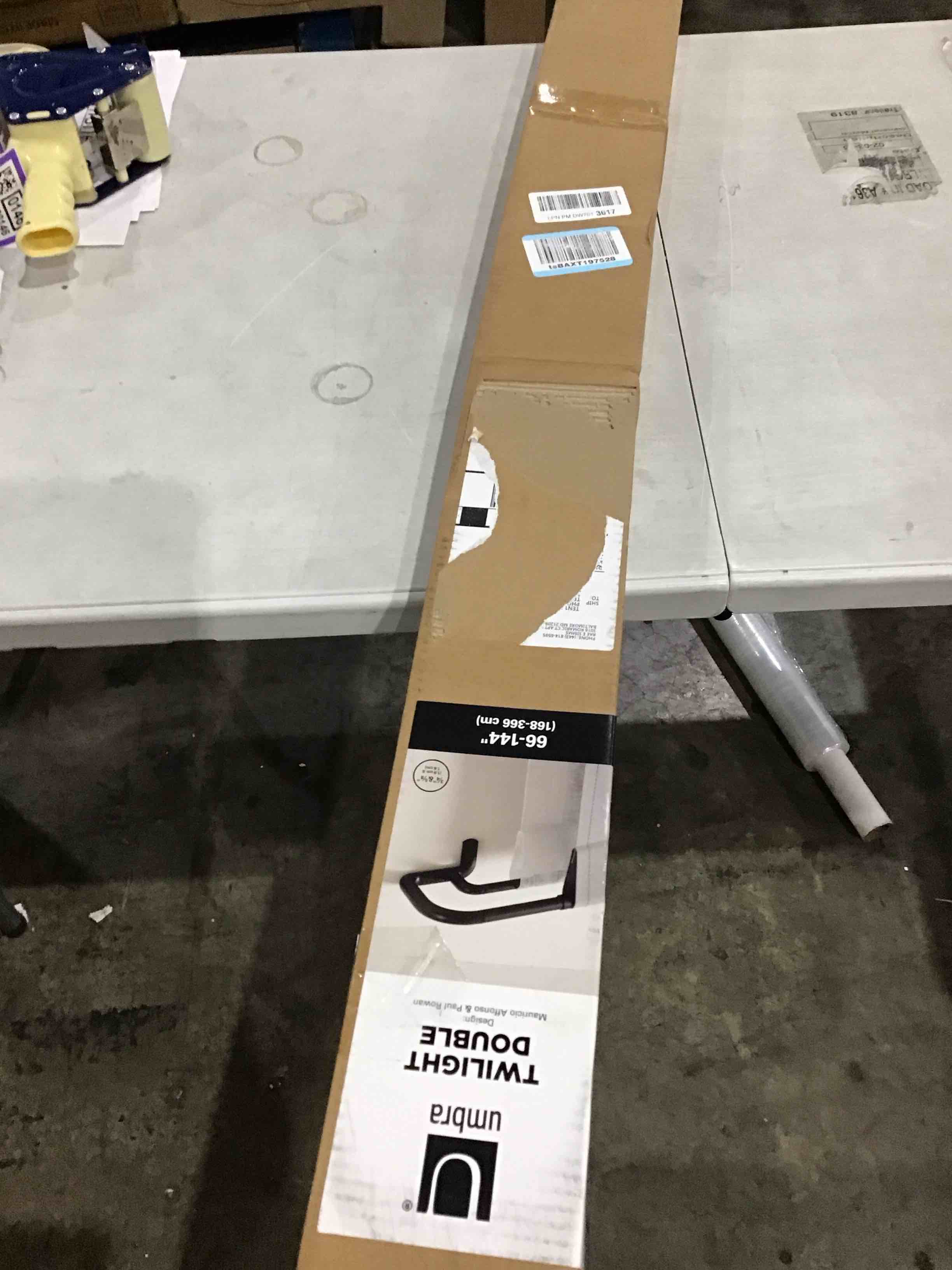 https://s3.amazonaws.com/lotting-images-prod/bidfta/PPE0600157_1746207912189.jpeg