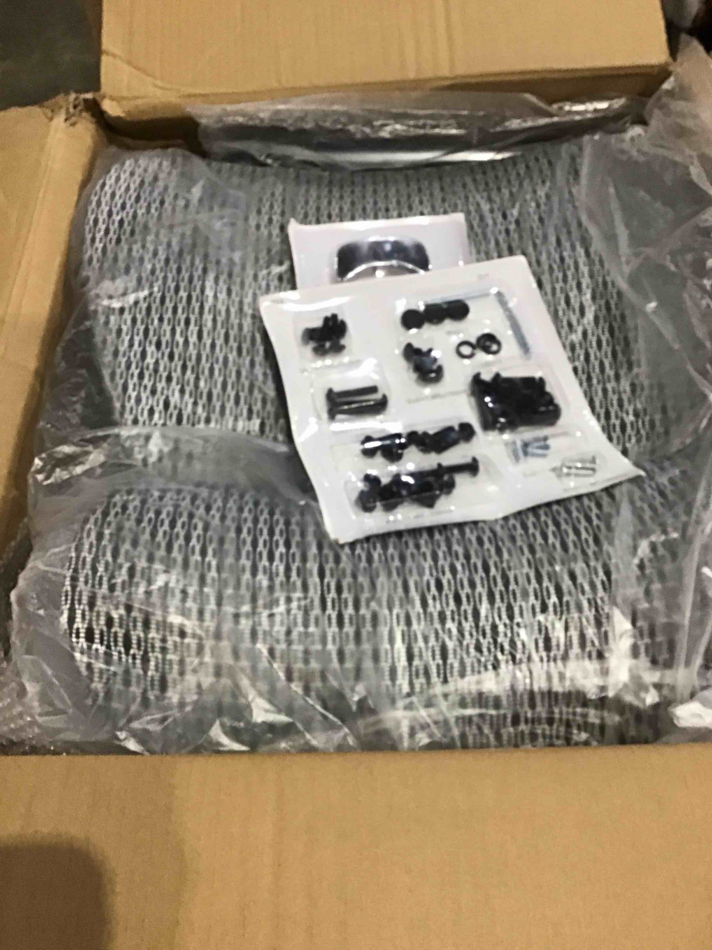https://s3.amazonaws.com/lotting-images-prod/bidfta/PPE0600168_1746204558069.jpeg