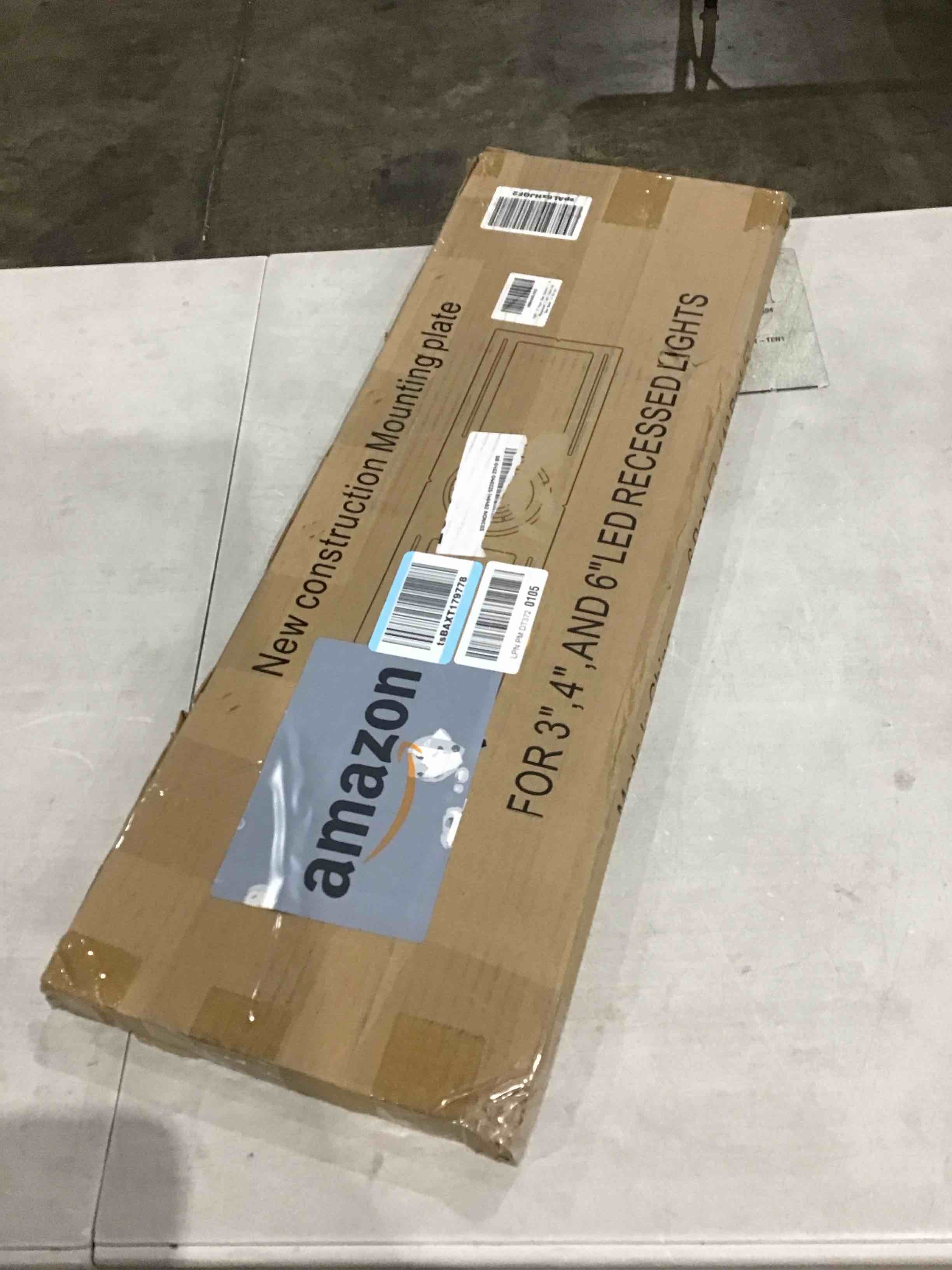 https://s3.amazonaws.com/lotting-images-prod/bidfta/PPE0600192_1746199986547.jpeg