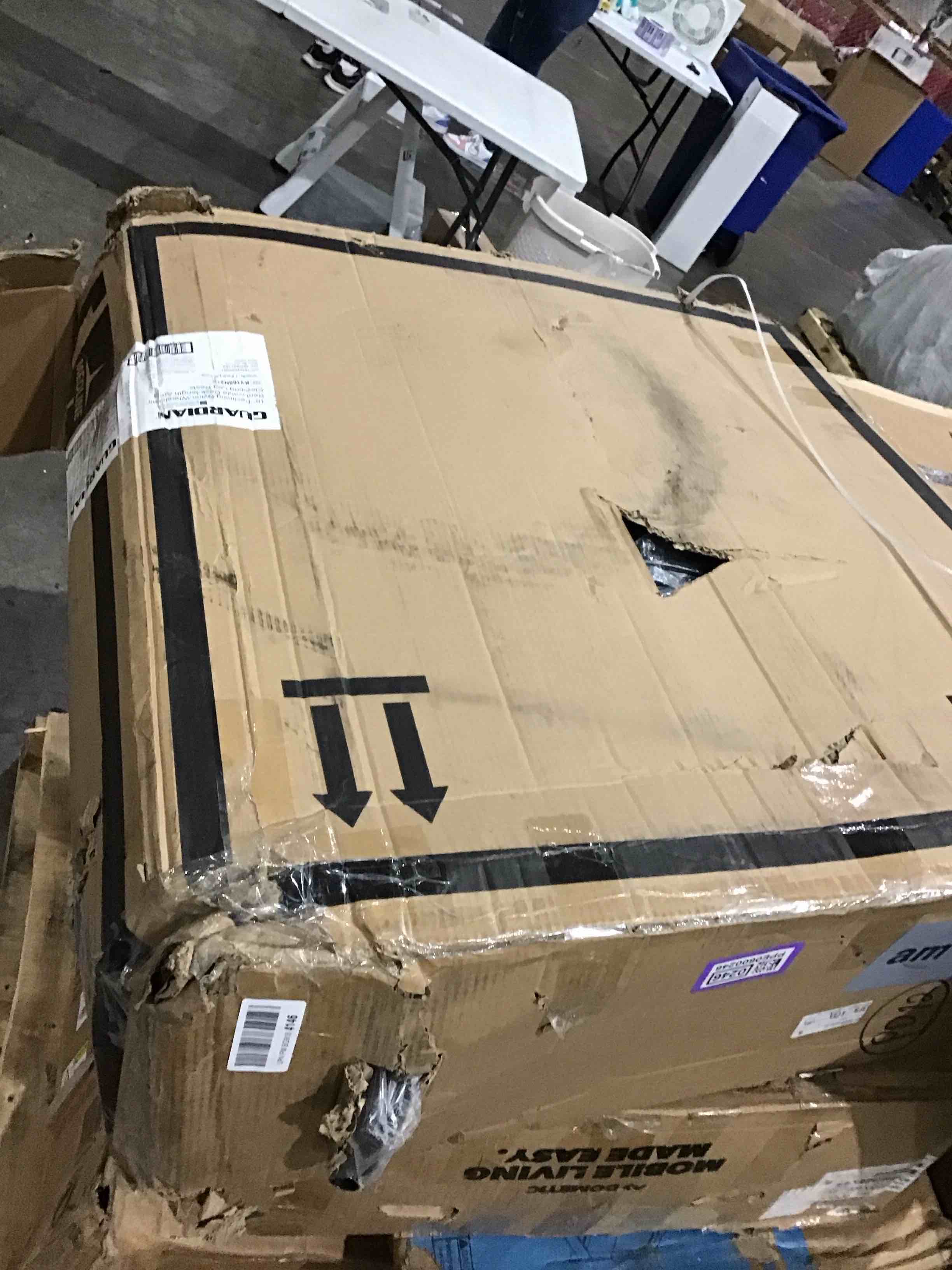 https://s3.amazonaws.com/lotting-images-prod/bidfta/PPE0600246_1746192616860.jpeg