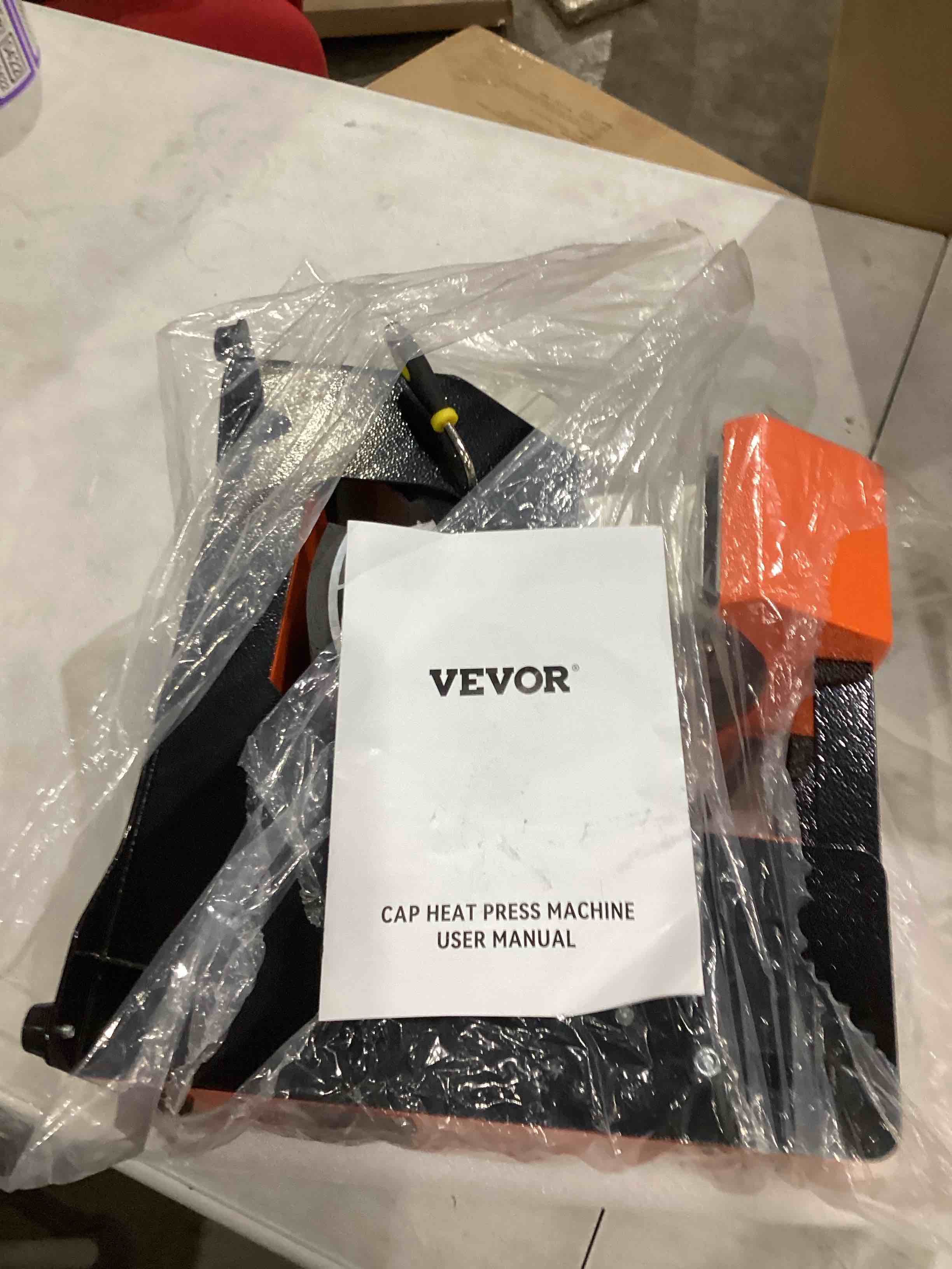 VEVOR 3-in-1 Auto Hat Heat Press with 3pcs Interchangeable Platens(6.6" x 2.7", 6.6" x 3.8", 6.1" x 3"), Automatic Release&Press Knob-Style Digital Control Panel, Heat Transfer Printing for Caps