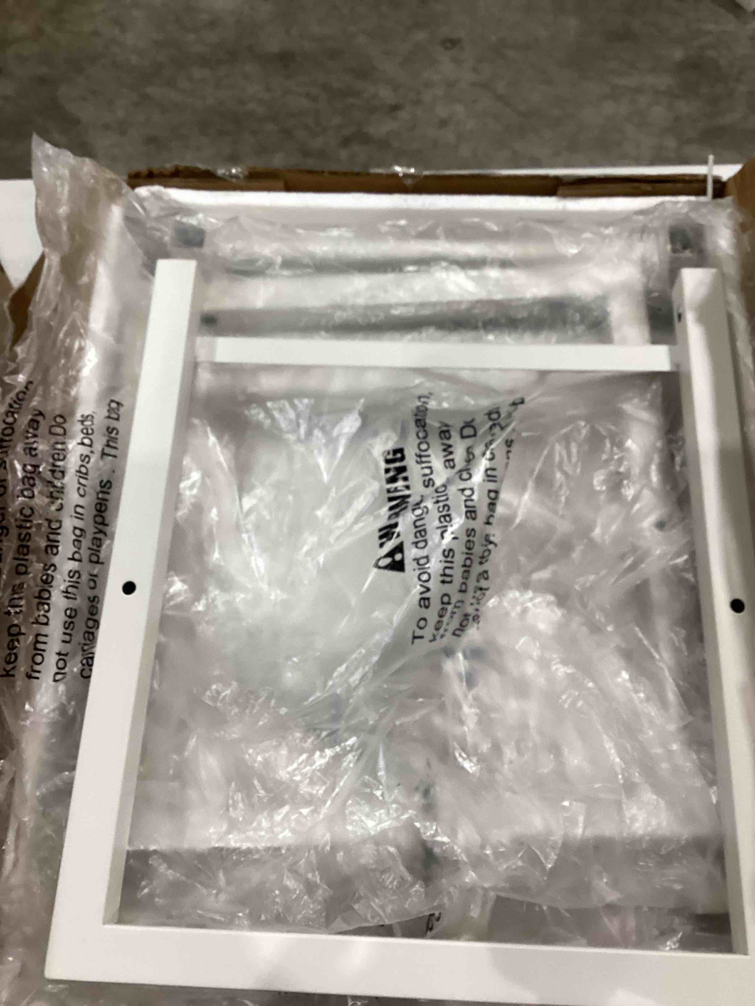 https://s3.amazonaws.com/lotting-images-prod/bidfta/PPE0601837_1736426439036.jpeg