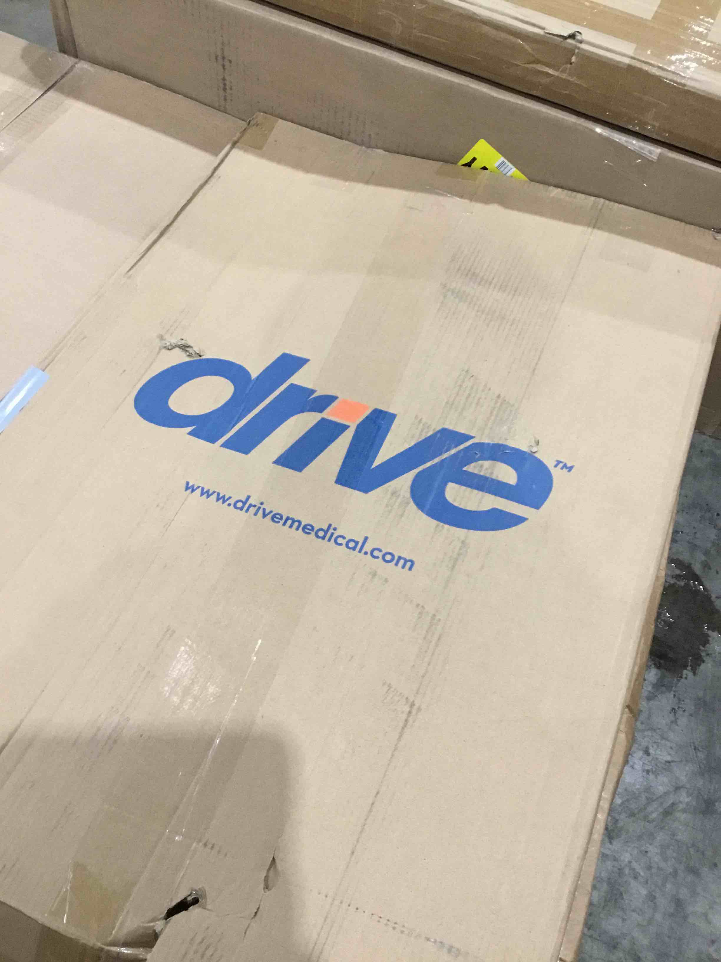 https://s3.amazonaws.com/lotting-images-prod/bidfta/PPE0602962_1736952099454.jpeg