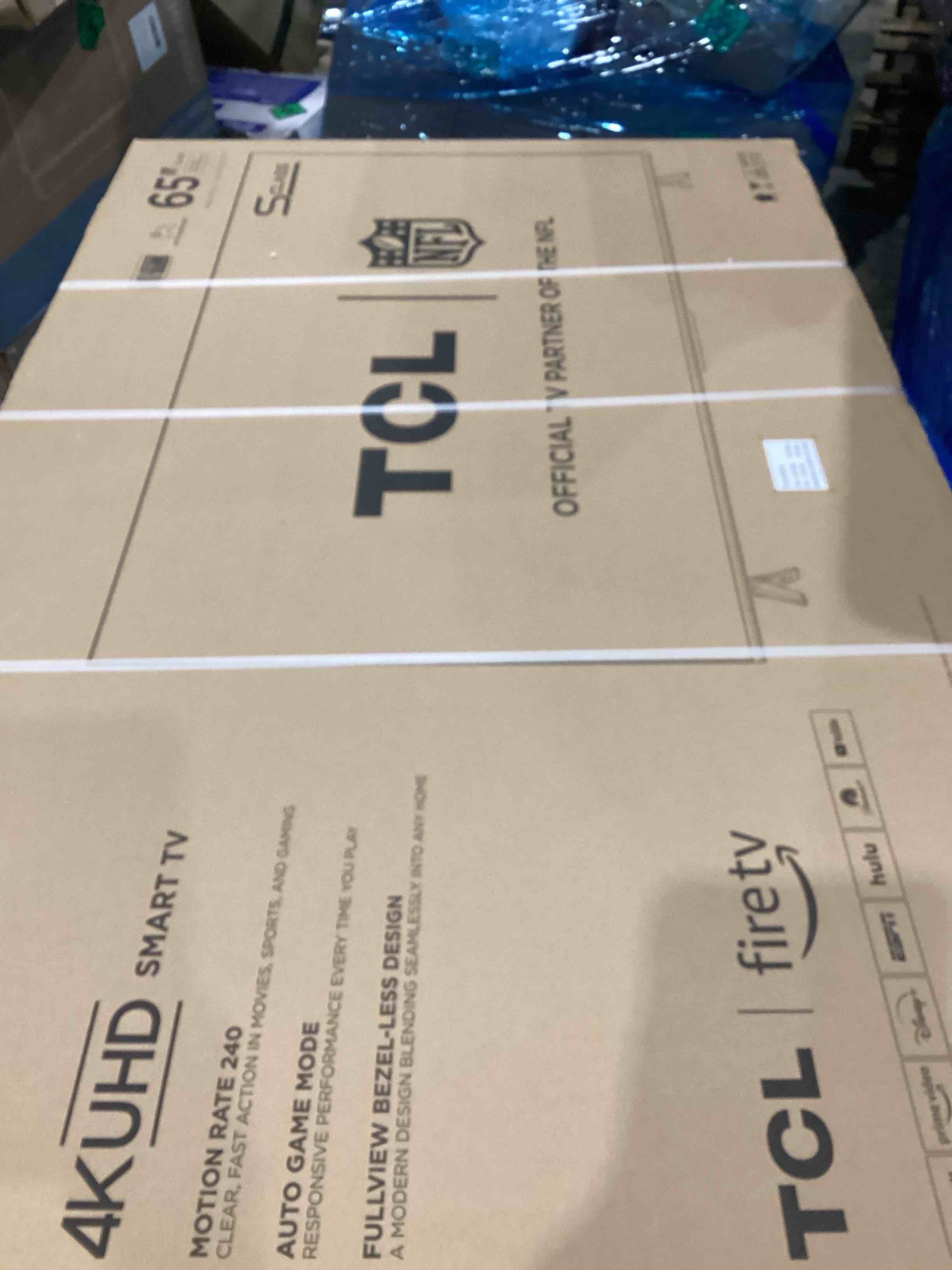 TLC 4kuhd smart tv 65”