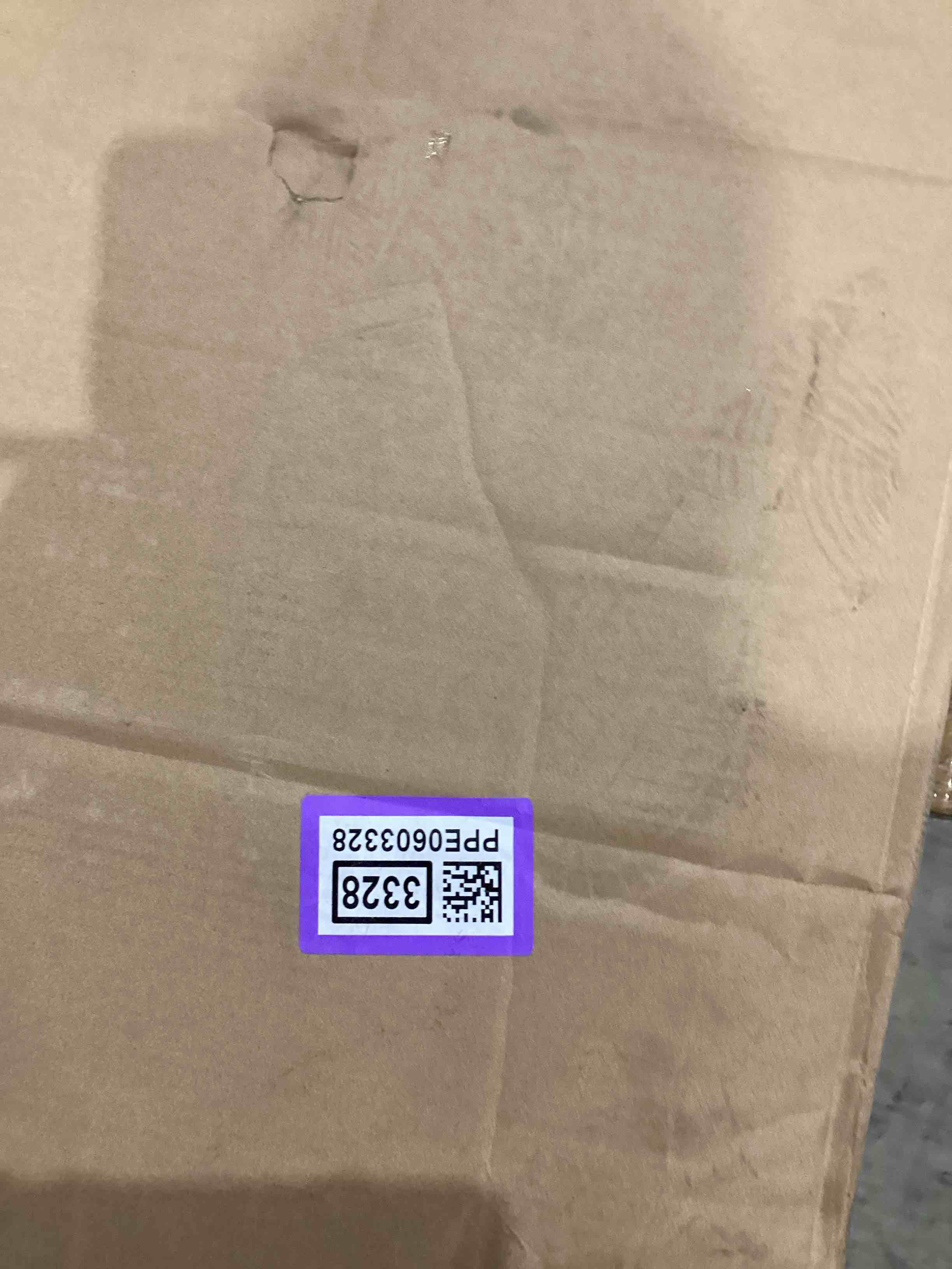 https://s3.amazonaws.com/lotting-images-prod/bidfta/PPE0603328_1748528092827.jpeg