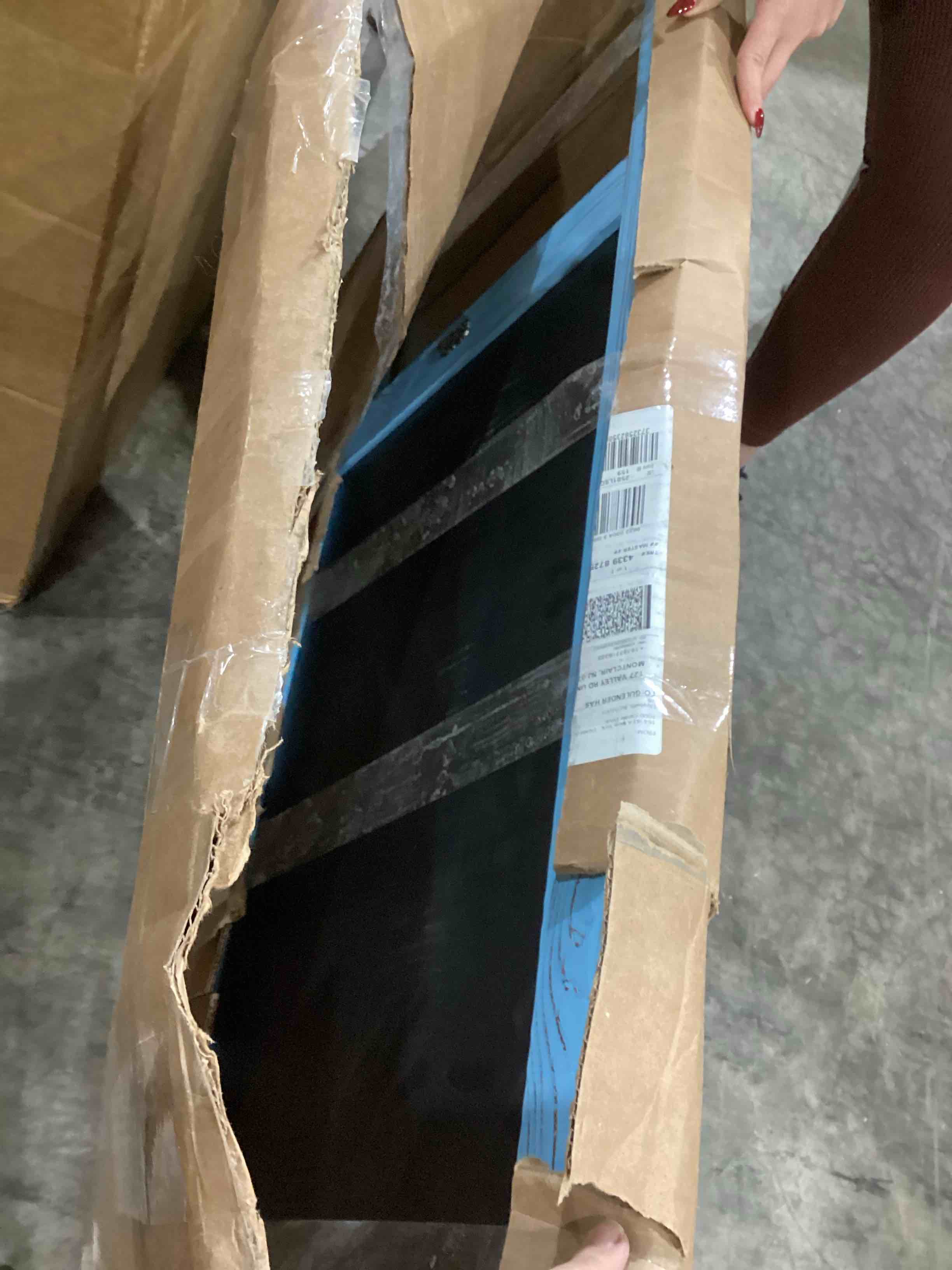 https://s3.amazonaws.com/lotting-images-prod/bidfta/PPE0604402_1738328387378.jpeg