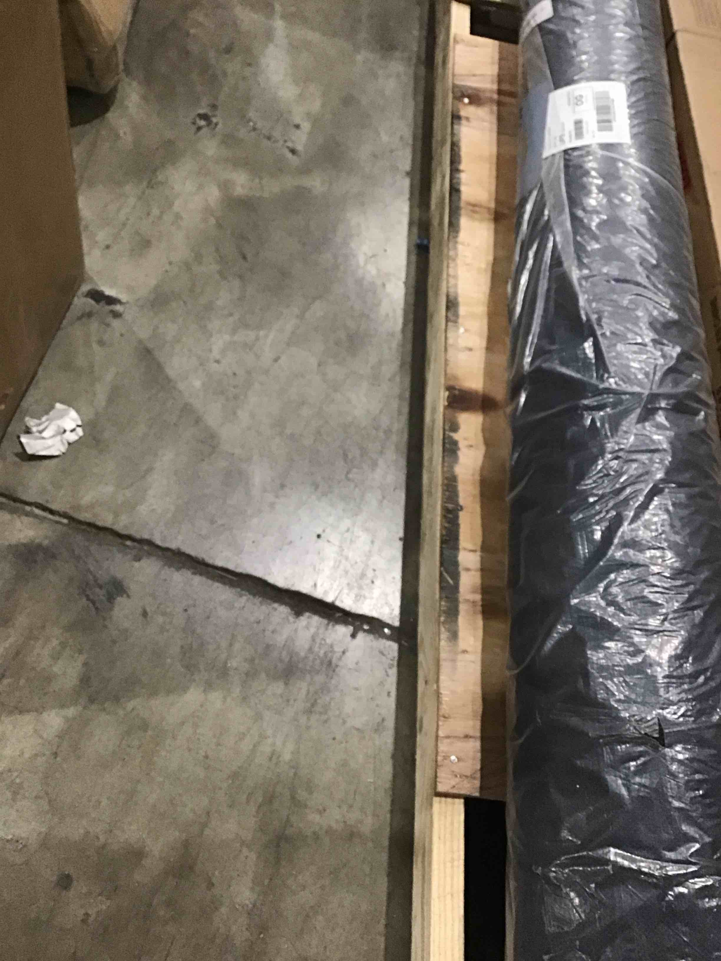 https://s3.amazonaws.com/lotting-images-prod/bidfta/PPE0604618_1738190255317.jpeg