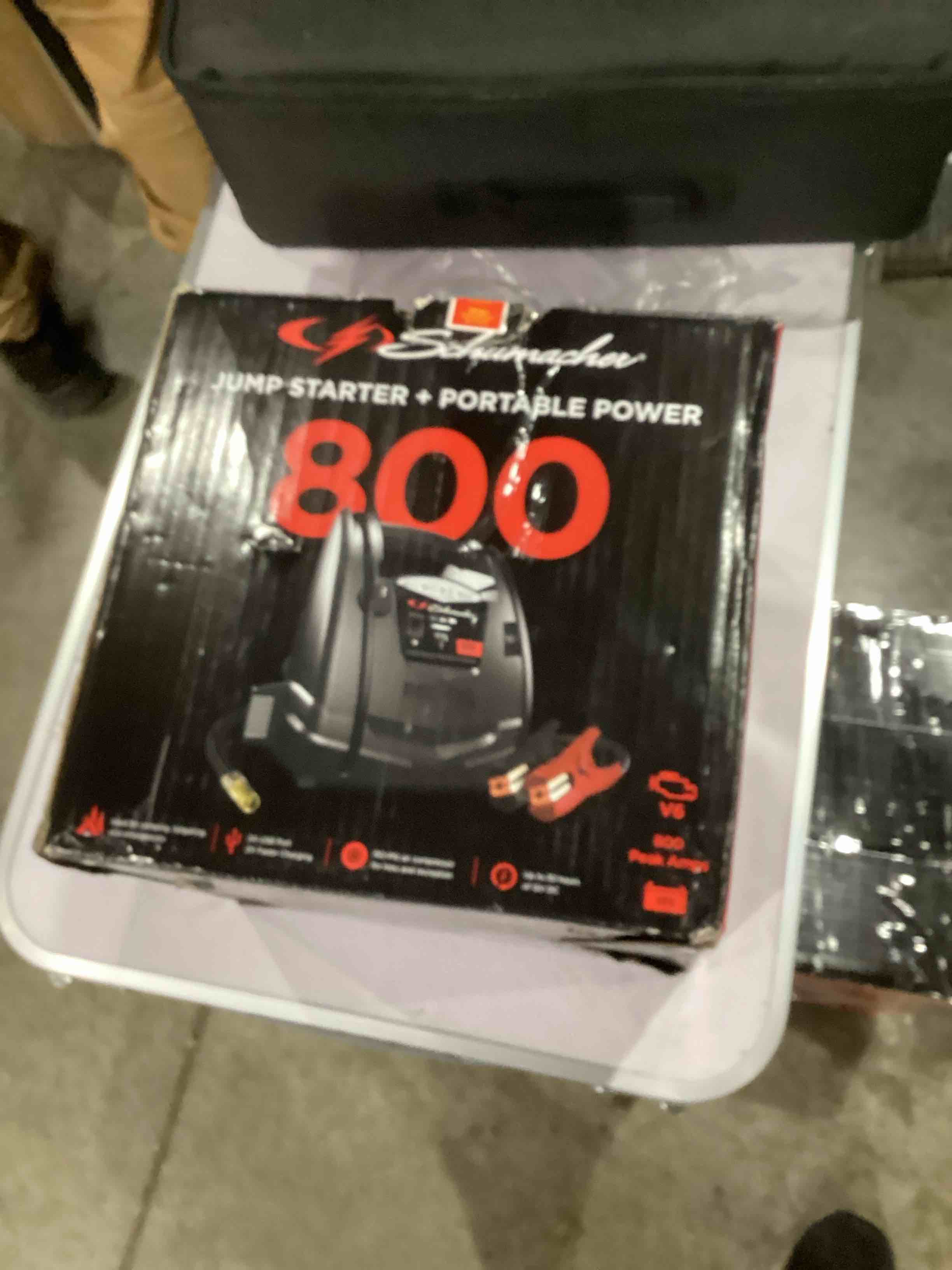 Schumacher SJ1583 Portable Power Station  800A Jump Starter – 150-PSI Air Compressor  New in Box