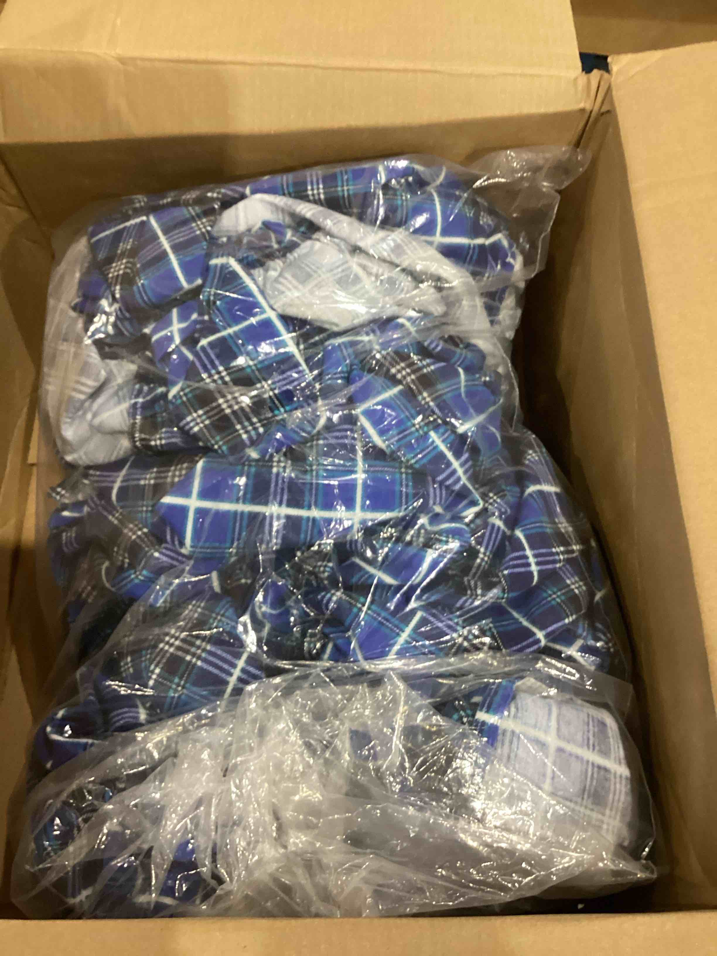 https://s3.amazonaws.com/lotting-images-prod/bidfta/PPE0606864_1740585072712.jpeg