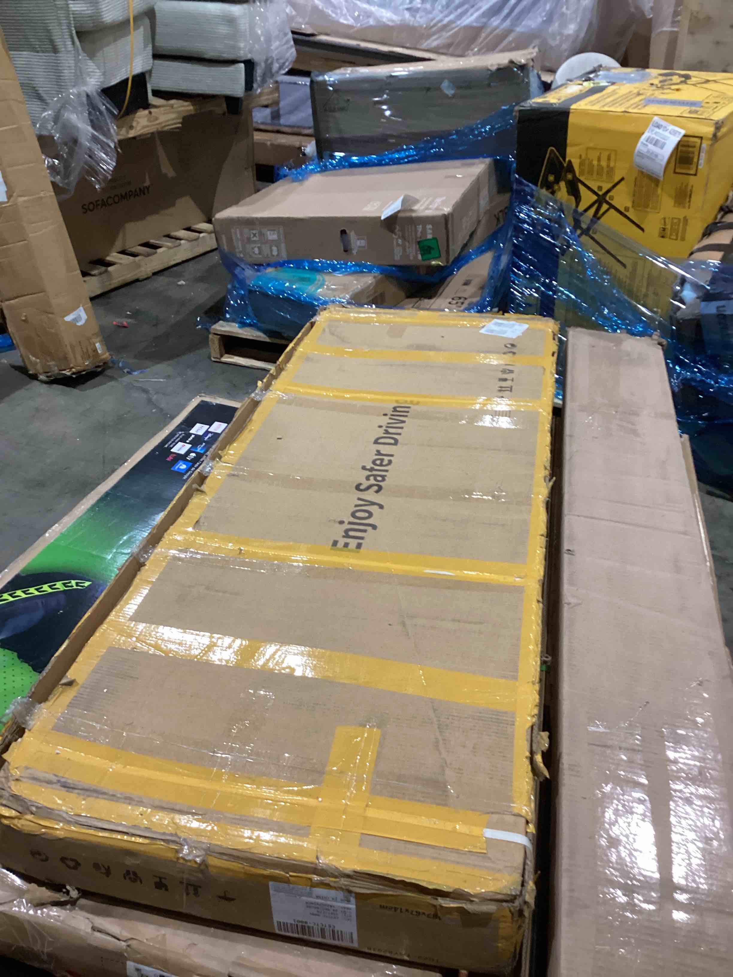 black plastic table 