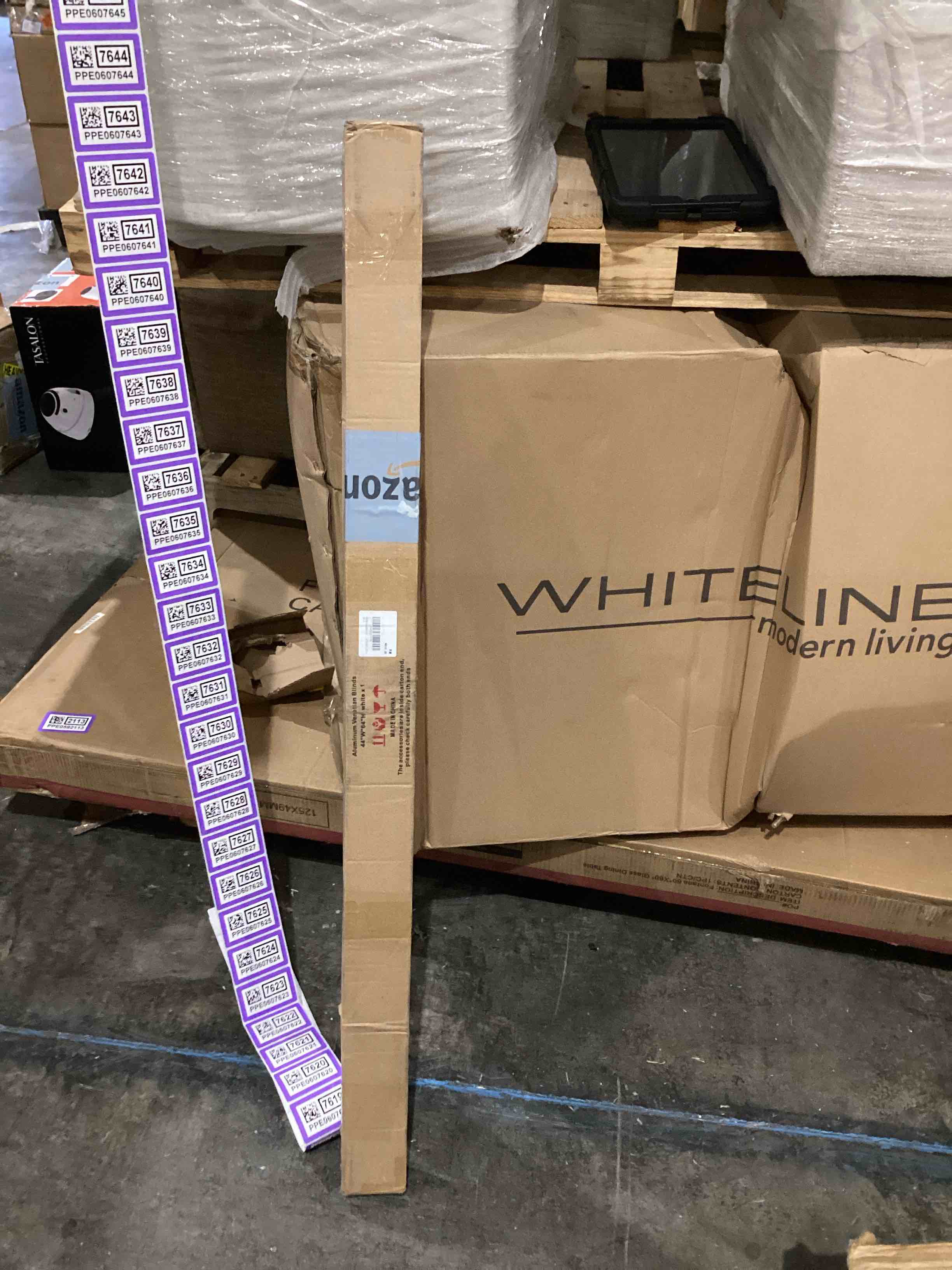 HIDODO Corded Aluminum Mini Blinds Horizontal Window Blinds, Anti-UV Waterproof Light Adjustment Metal Blinds for Windows and Home, 44" W x 64" L, White