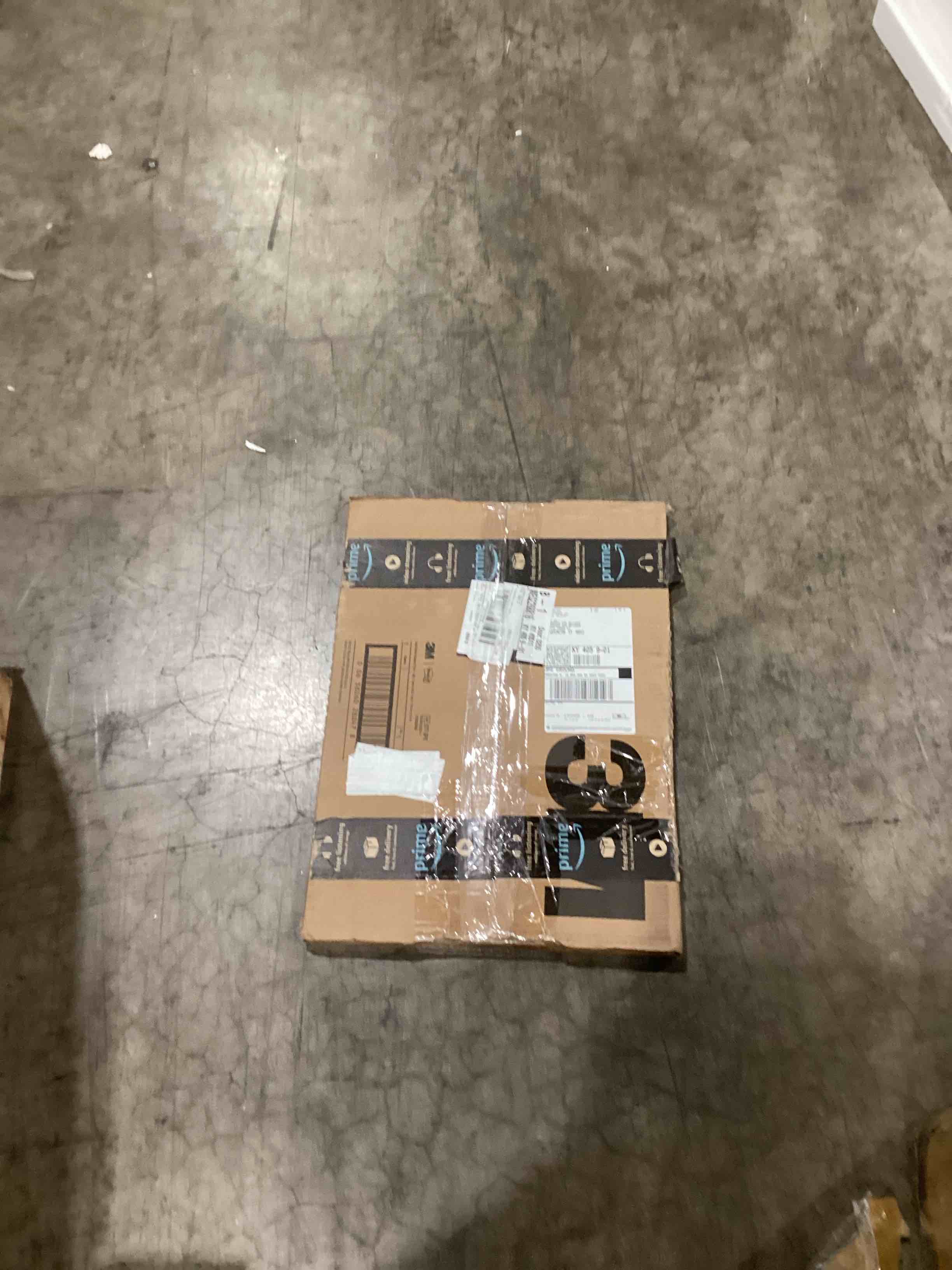 https://s3.amazonaws.com/lotting-images-prod/bidfta/PPE0609464_1733255398605.jpeg
