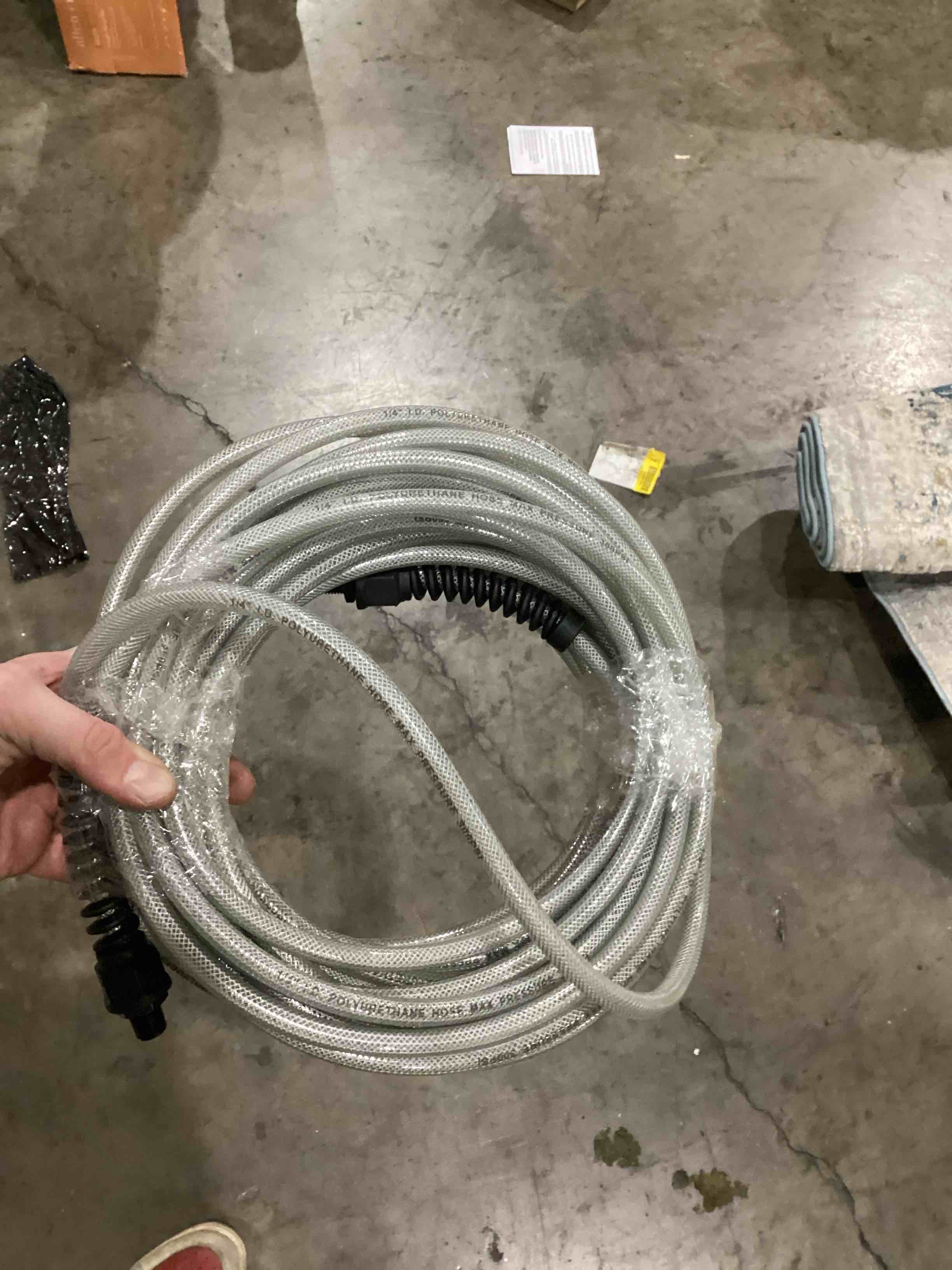 https://s3.amazonaws.com/lotting-images-prod/bidfta/PPE0609715_1732913383717.jpeg