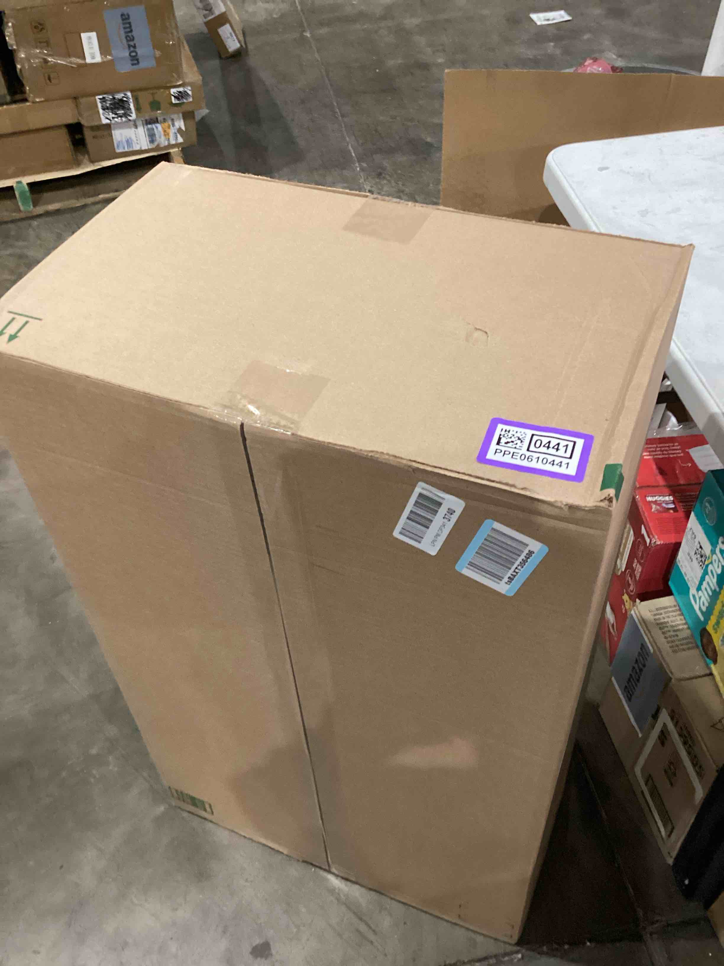 https://s3.amazonaws.com/lotting-images-prod/bidfta/PPE0610441_1743523031459.jpeg