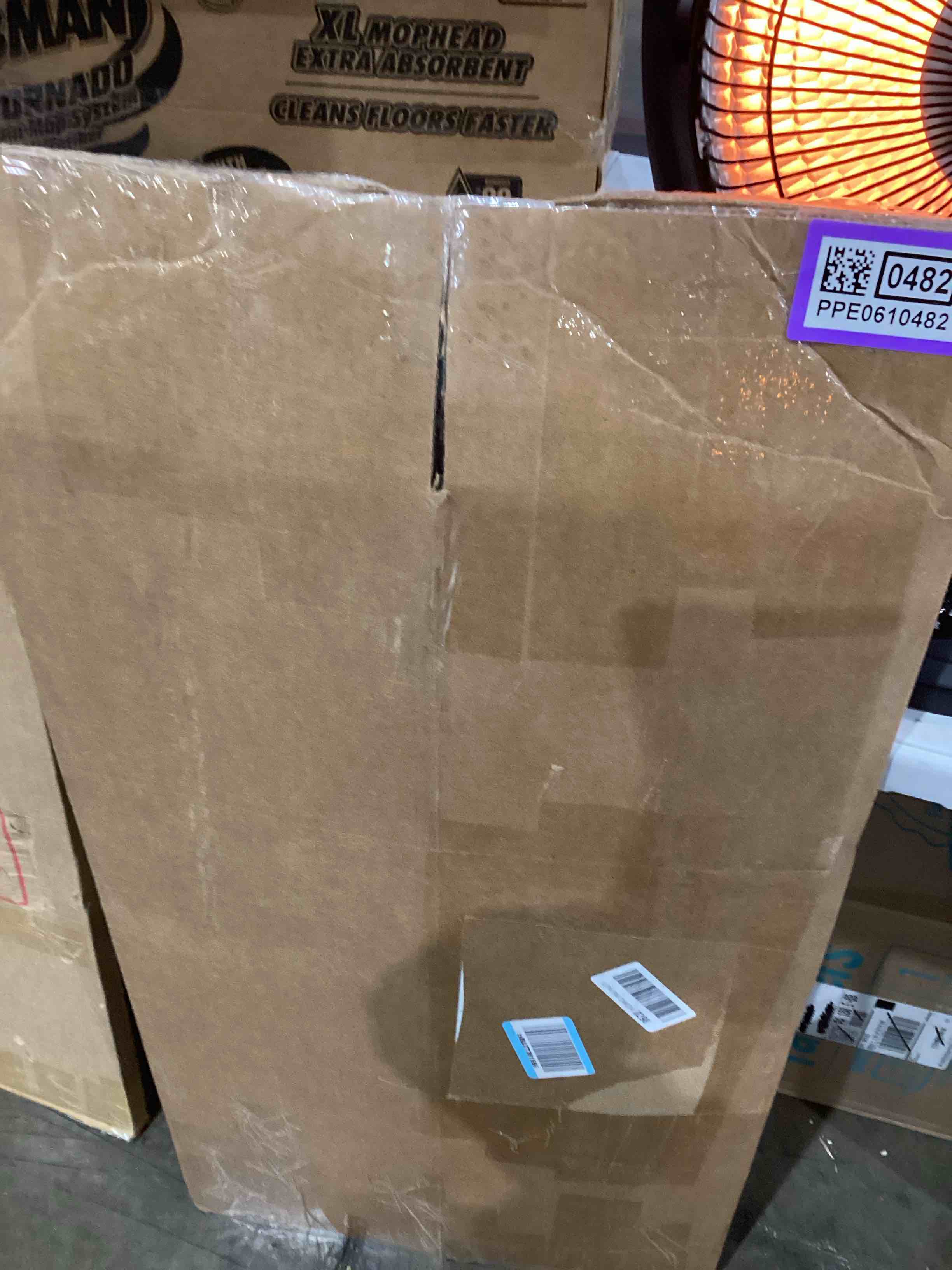 https://s3.amazonaws.com/lotting-images-prod/bidfta/PPE0610482_1743518745119.jpeg