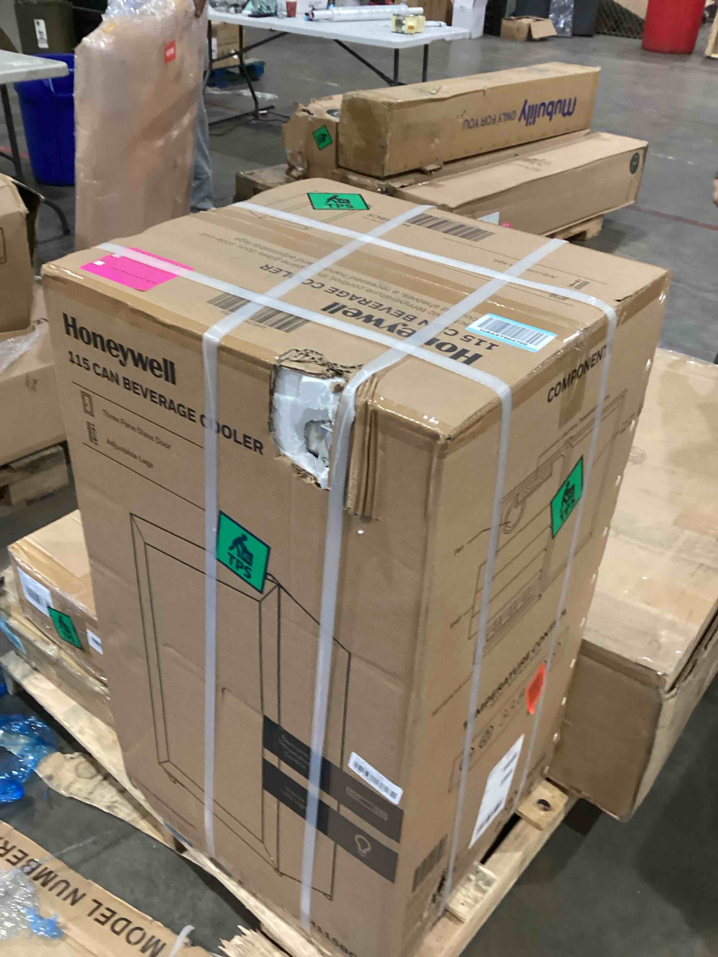 https://s3.amazonaws.com/lotting-images-prod/bidfta/PPE0611924_1741708083898.jpeg