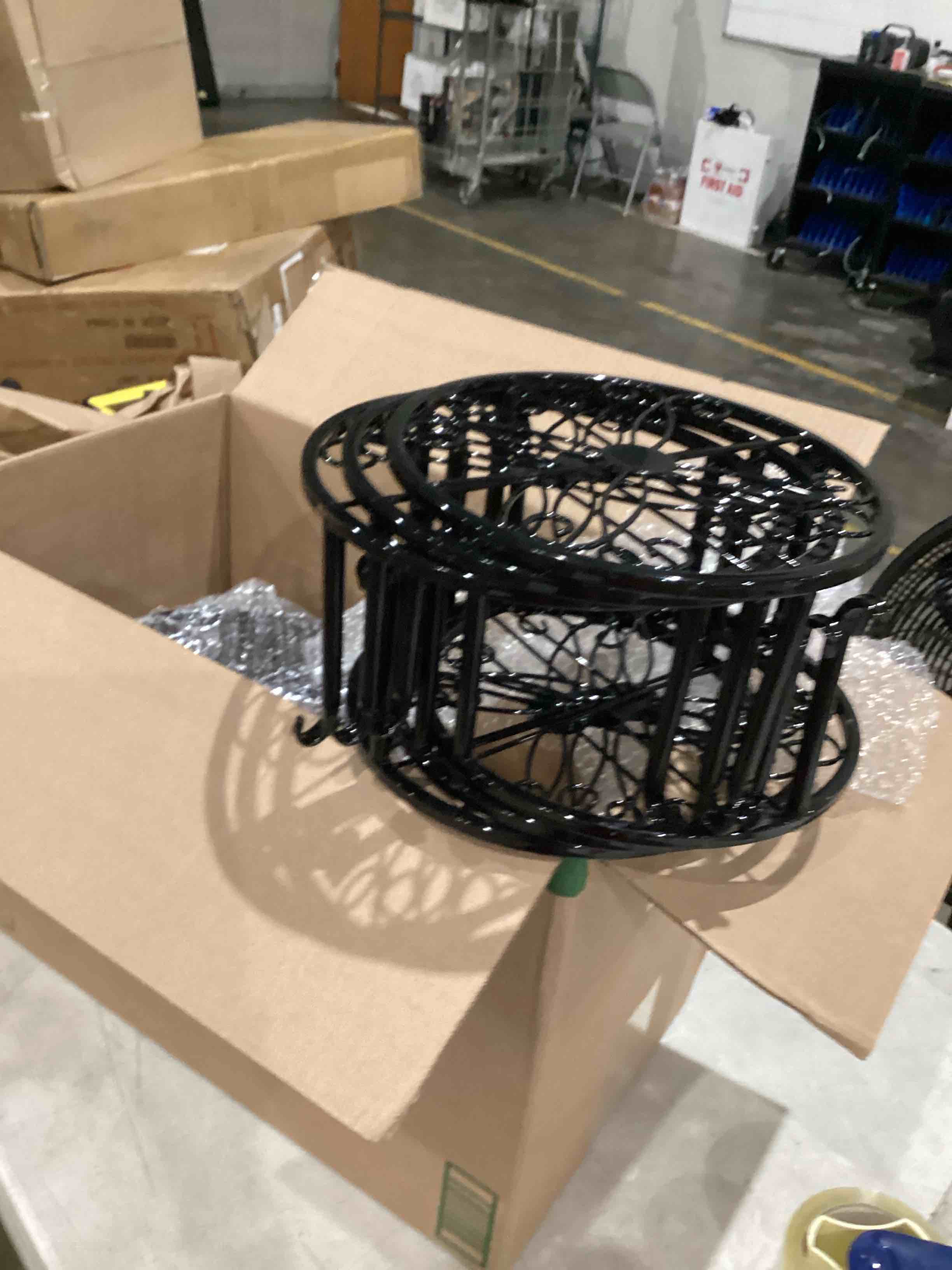 https://s3.amazonaws.com/lotting-images-prod/bidfta/PPE0612560_1749150062277.jpeg
